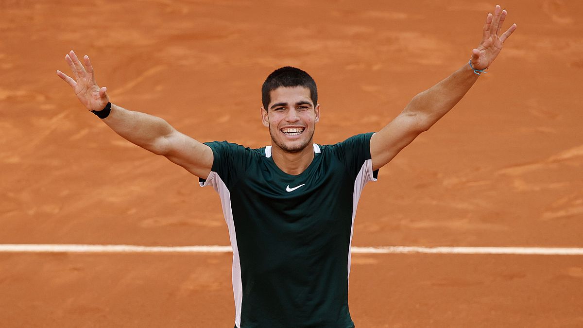 19-year-old Spanish tennis player Alcaraz sends Nadal and Djokovic home and wins Mutua Madrid Open