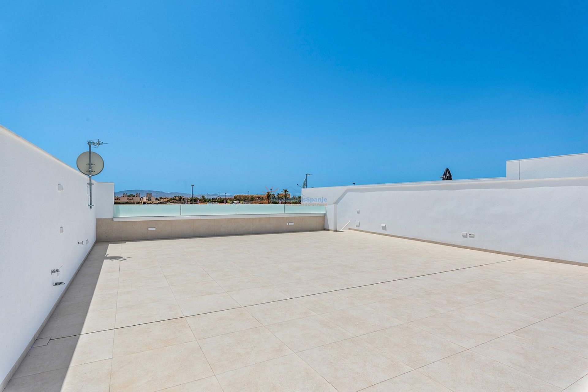 Chalet independiente en Los Alcázares - Obra nueva - DroomHuisSpanje