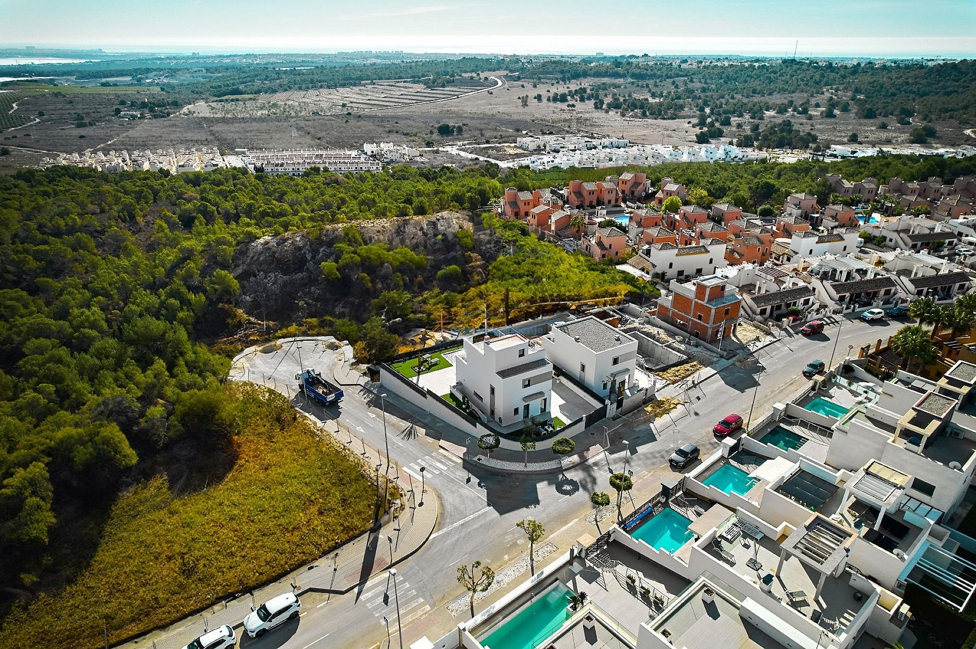 Detached Villa in San Miguel de Salinas - New build - DroomHuisSpanje