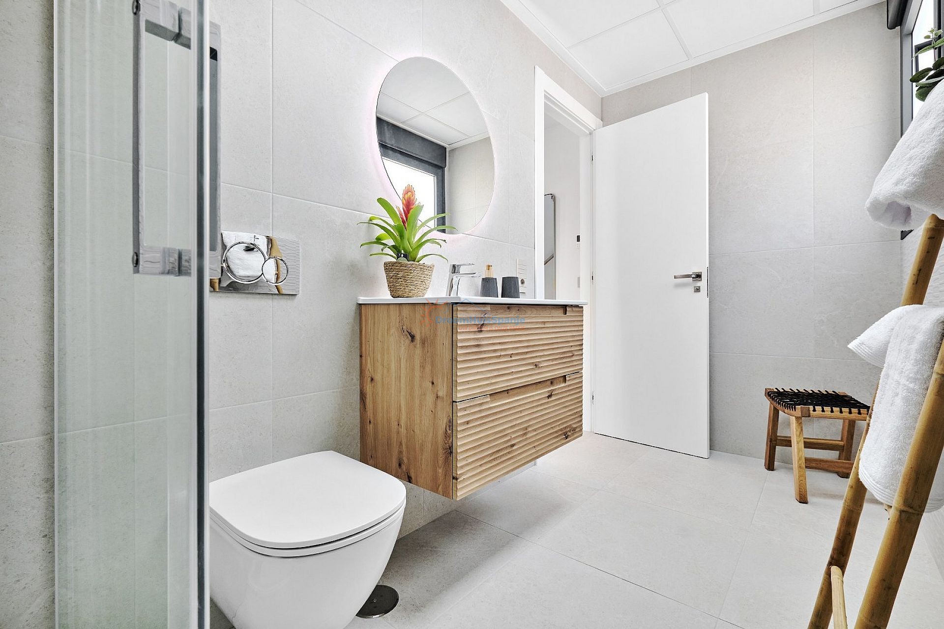 Detached Villa in San Miguel de Salinas - New build - DroomHuisSpanje