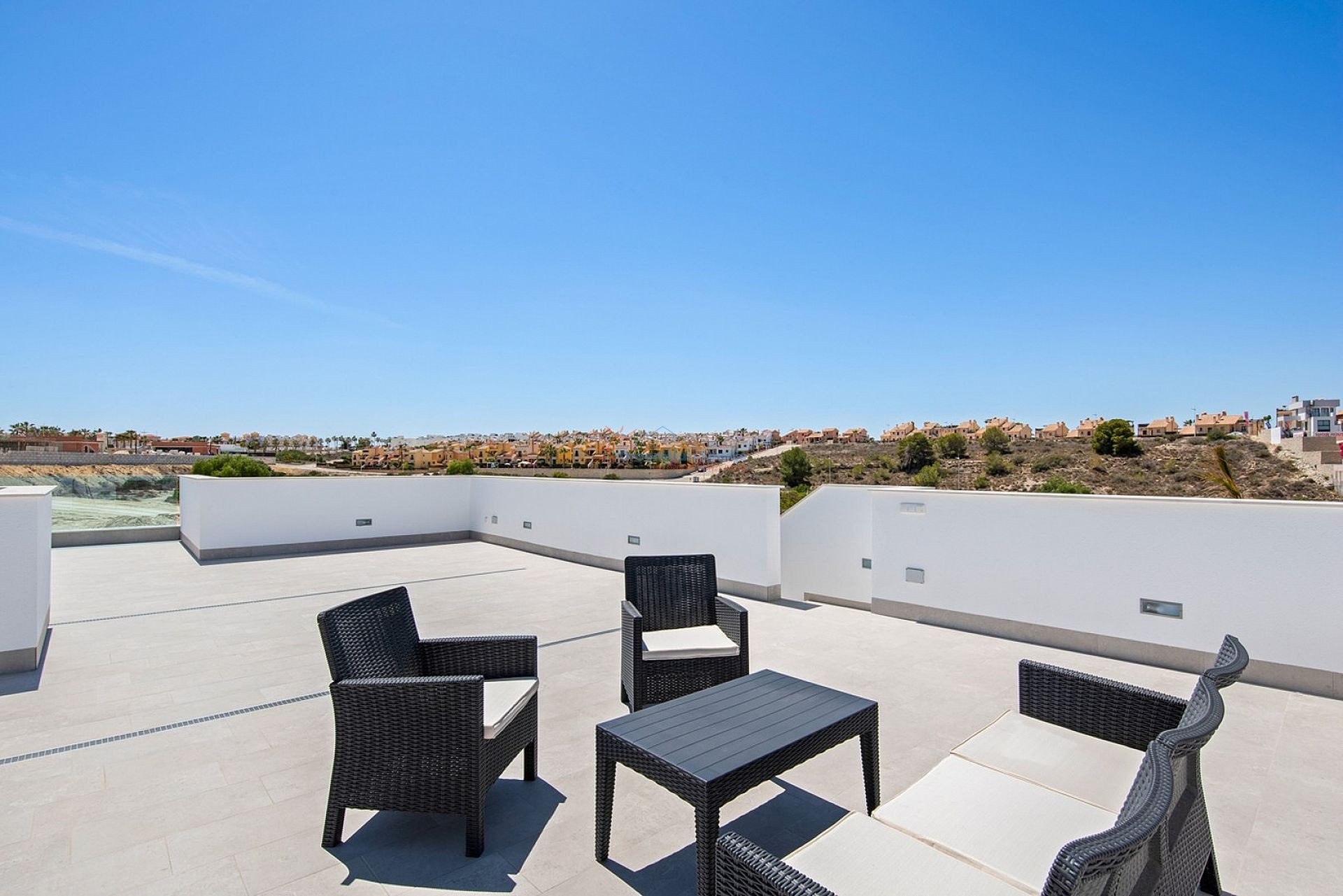 Chalet independiente en La Finca Golf - Obra nueva - DroomHuisSpanje