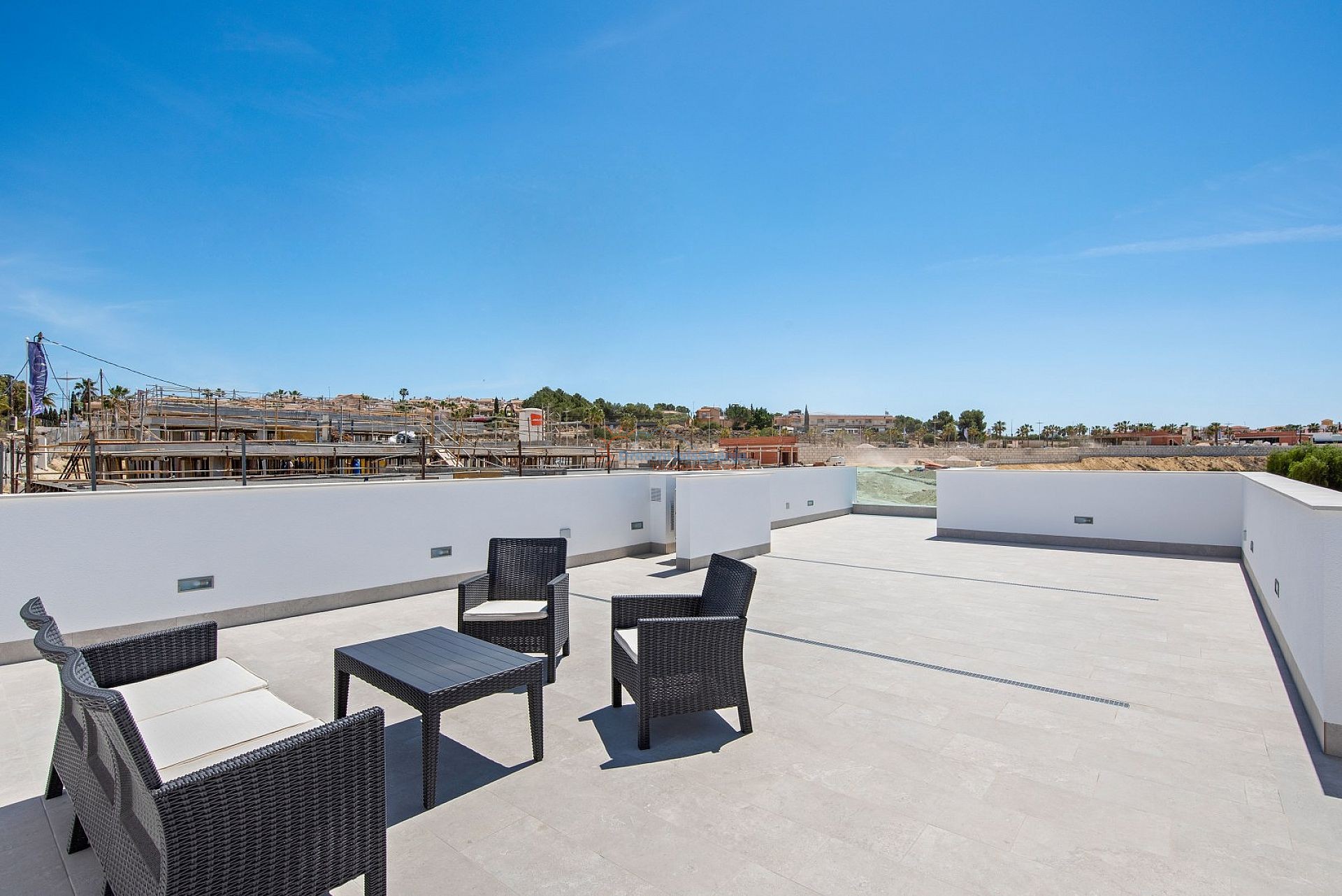 Chalet independiente en La Finca Golf - Obra nueva - DroomHuisSpanje