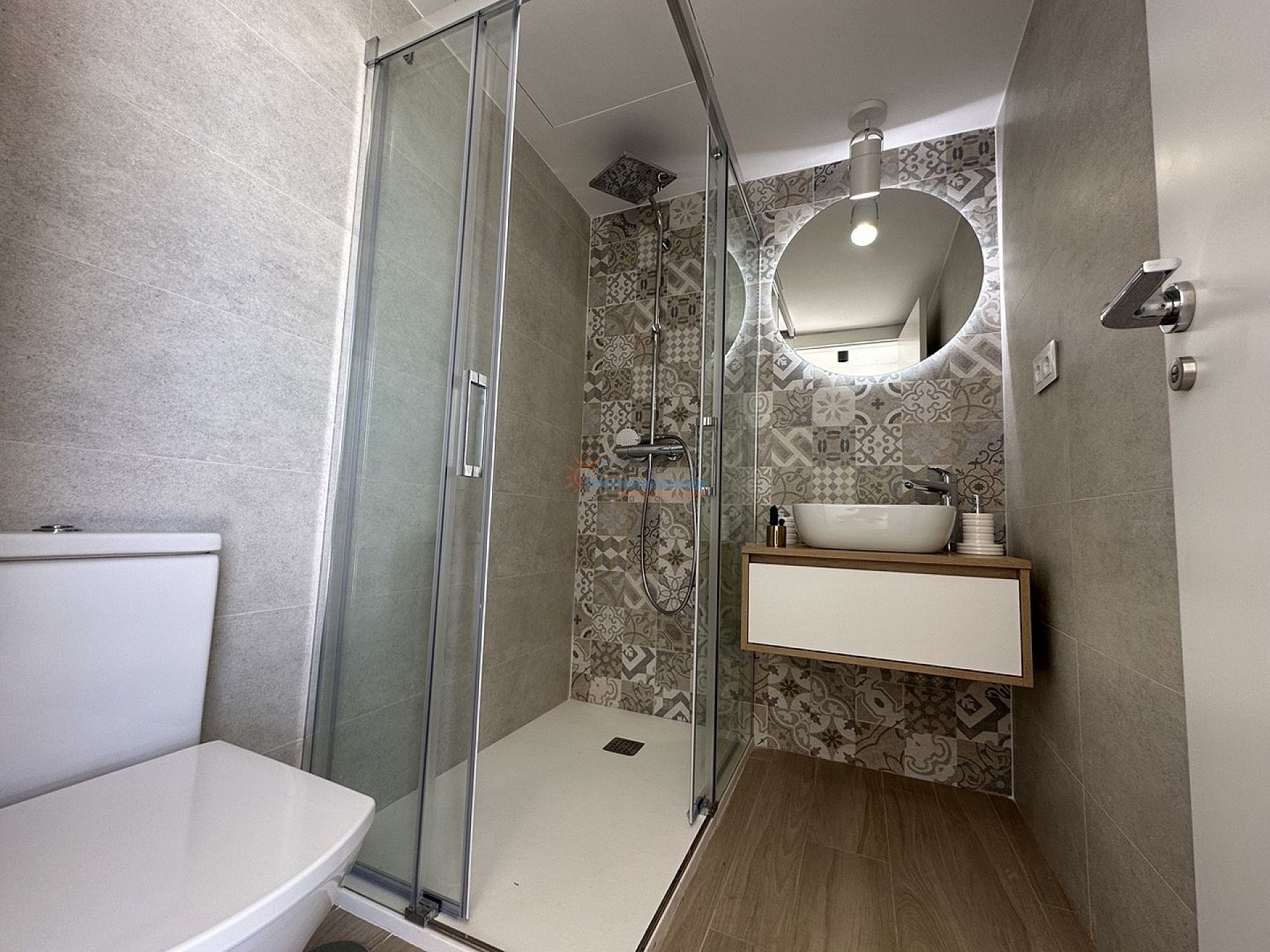 Moderne vrijstaande sleutelklare villa met privé zwembad, dakterras, garage in Los Belones - DroomHuisSpanje