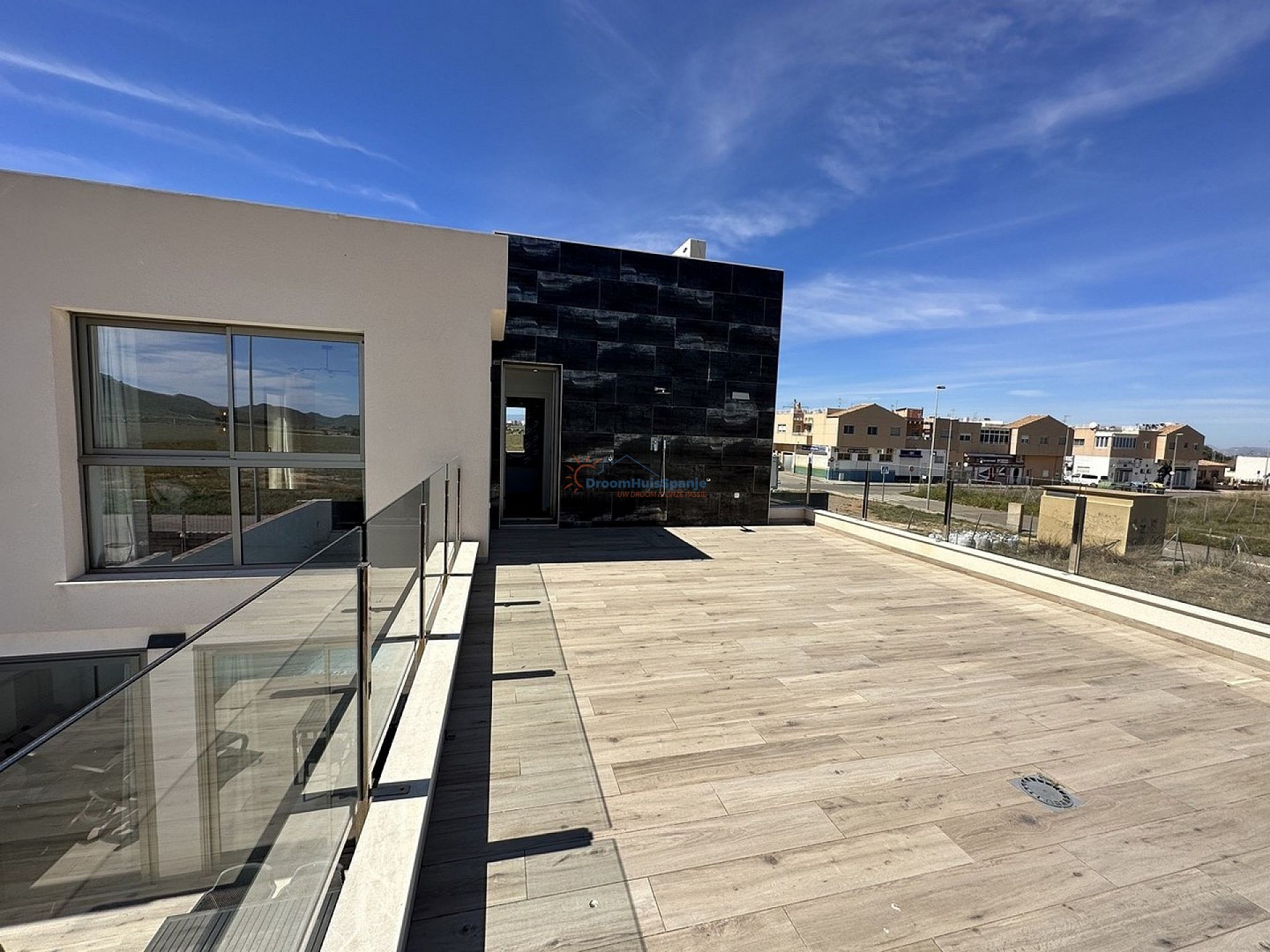 Moderne vrijstaande sleutelklare villa met privé zwembad, dakterras, garage in Los Belones - DroomHuisSpanje