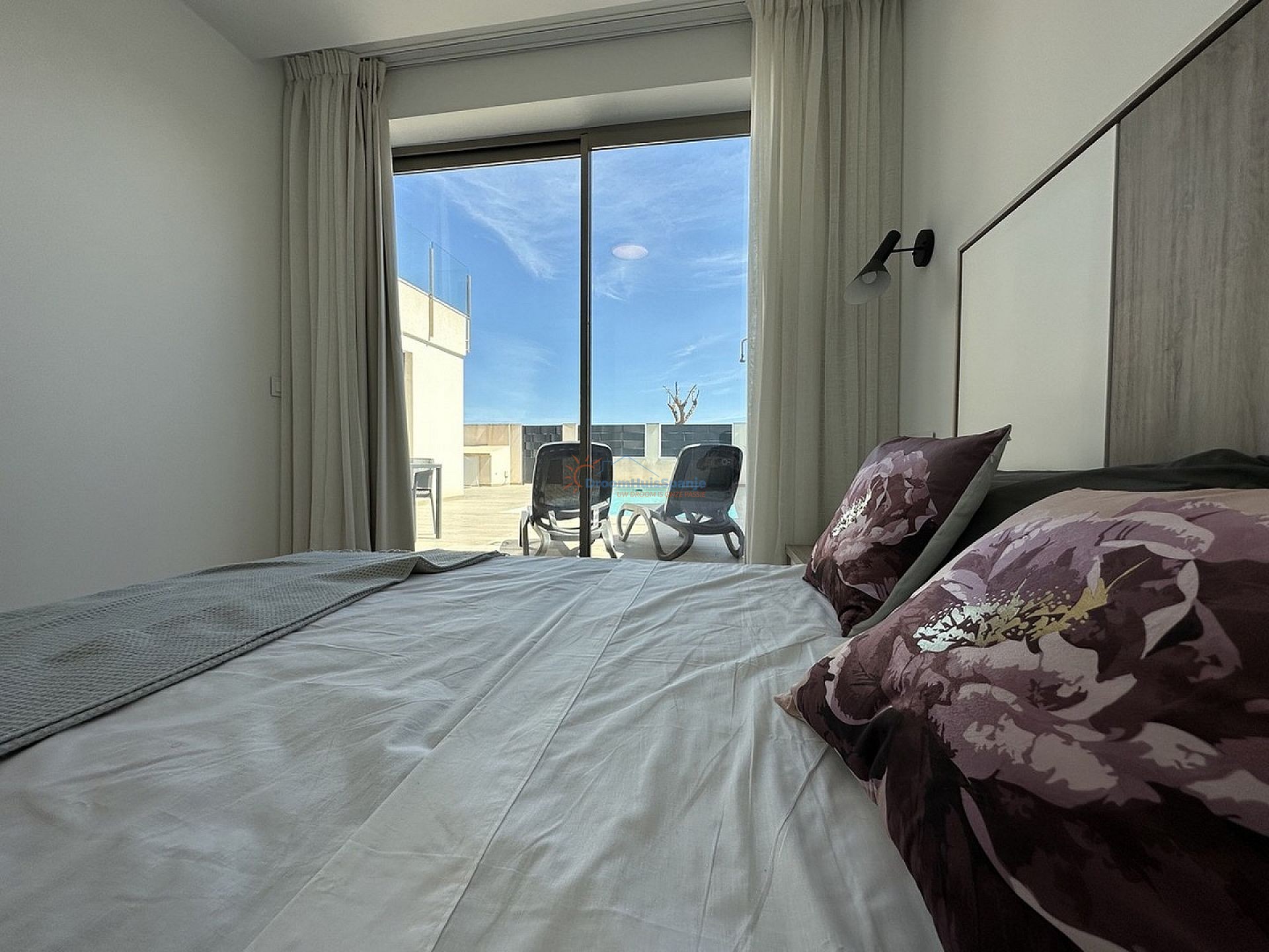 Moderne vrijstaande sleutelklare villa met privé zwembad, dakterras, garage in Los Belones - DroomHuisSpanje