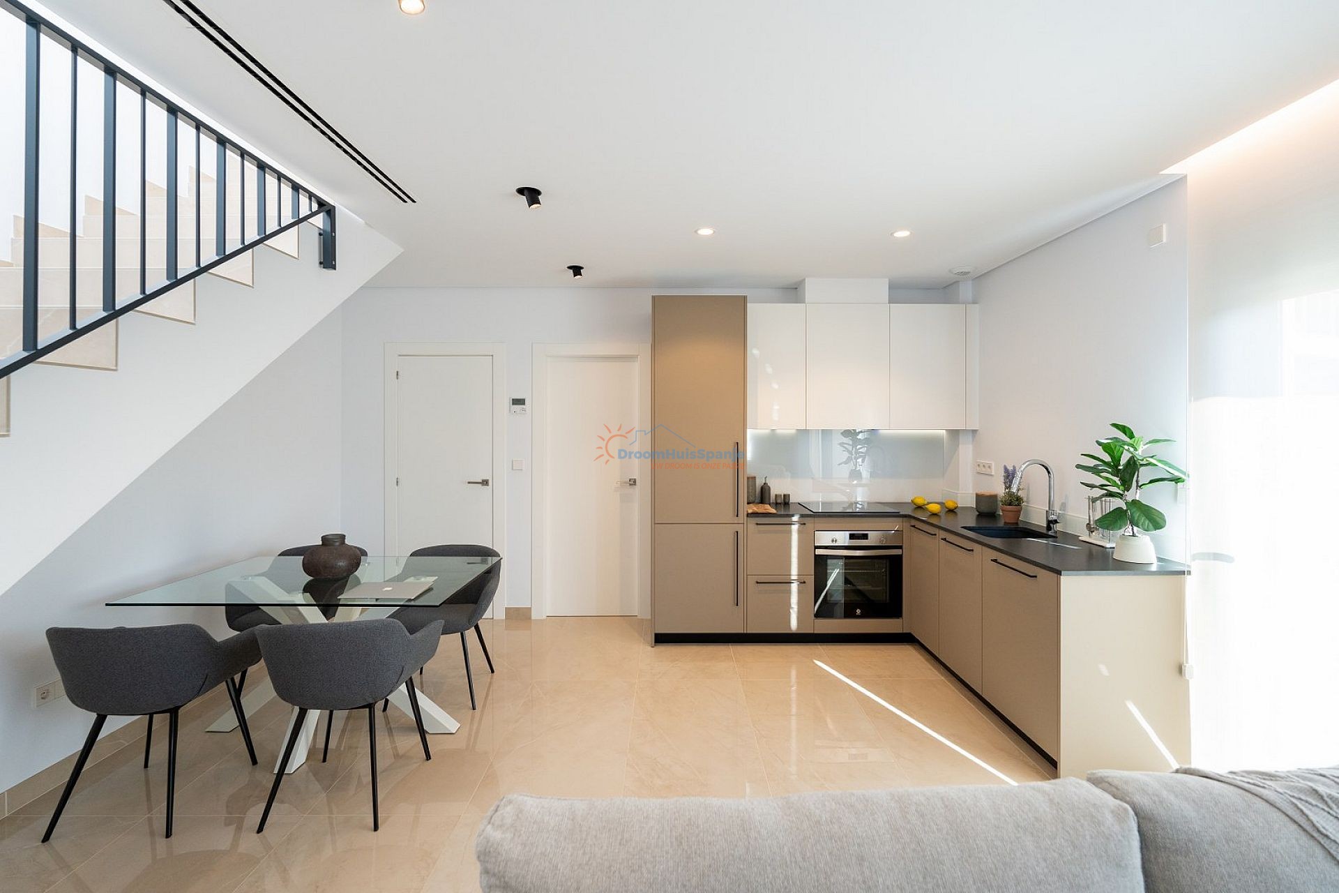 Adosado en Gran Alacant - Obra nueva - DroomHuisSpanje