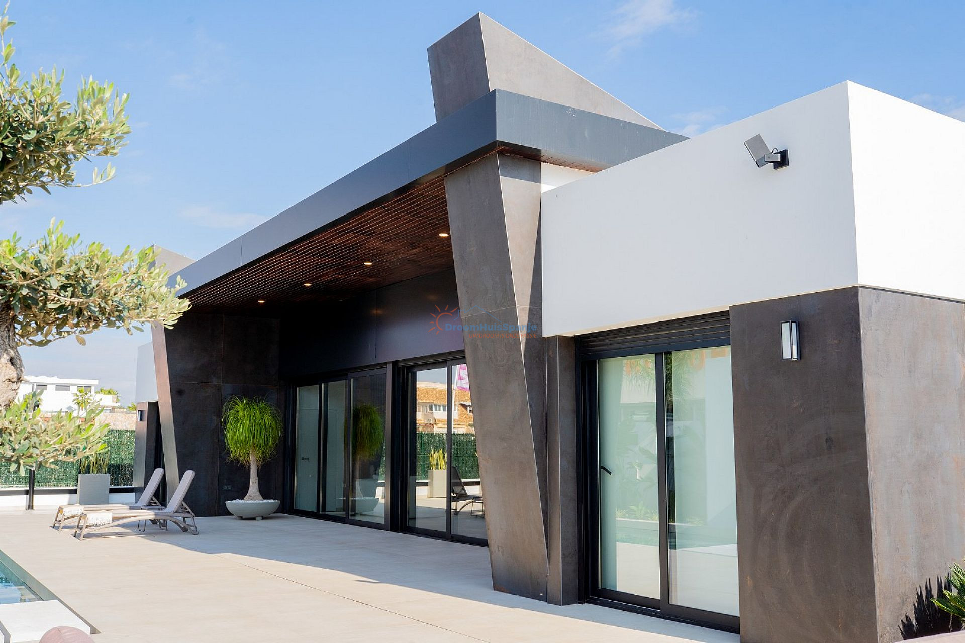 Exclusieve design villa in Rojales, Costa Blanca Zuid - DroomHuisSpanje