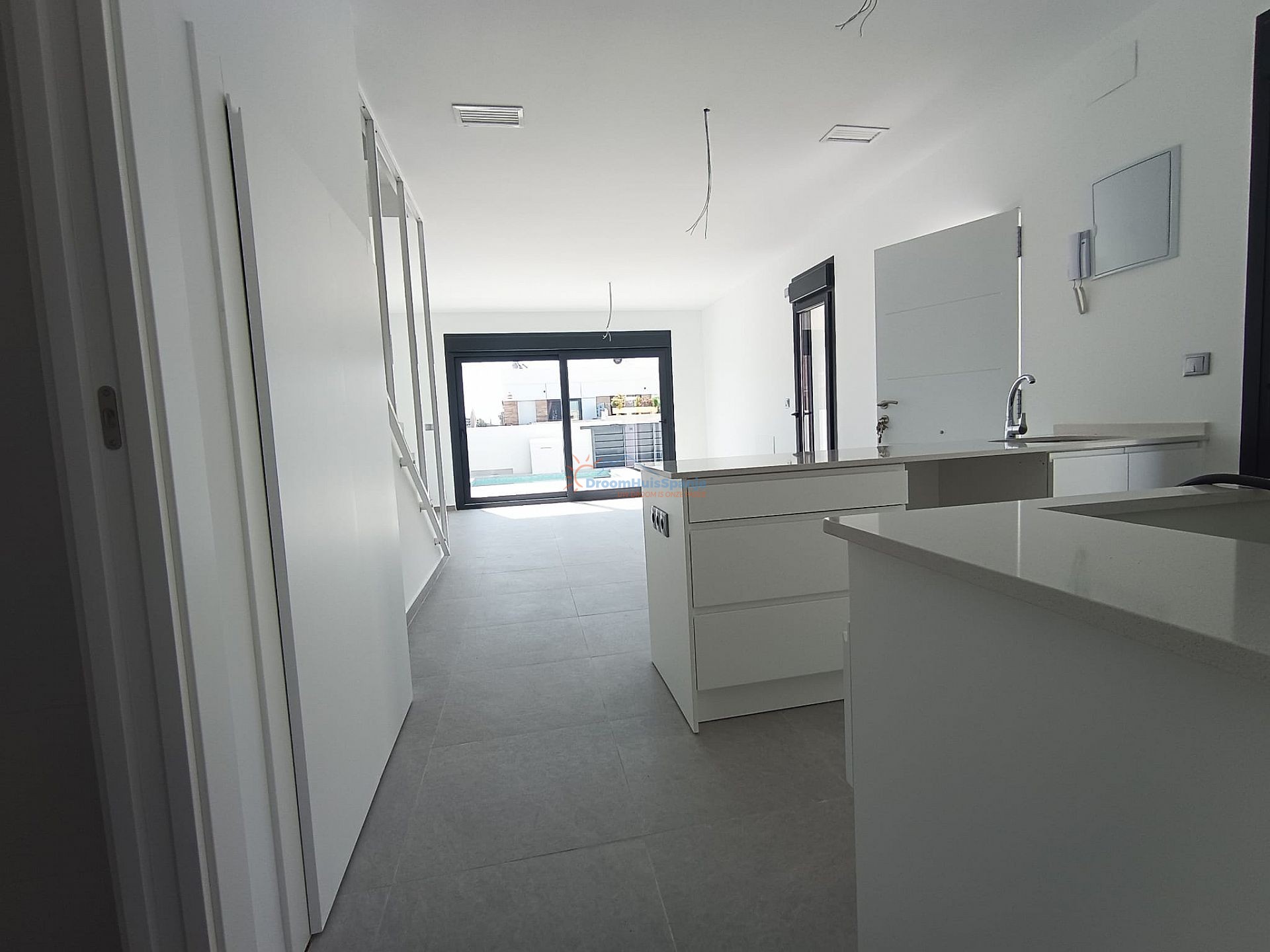 Elegante halfvrijstaande villa in Daya Nueva, Costa Blanca - DroomHuisSpanje