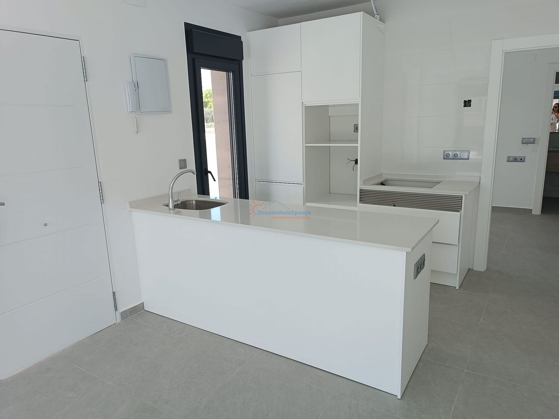 Elegante halfvrijstaande villa in Daya Nueva, Costa Blanca - DroomHuisSpanje