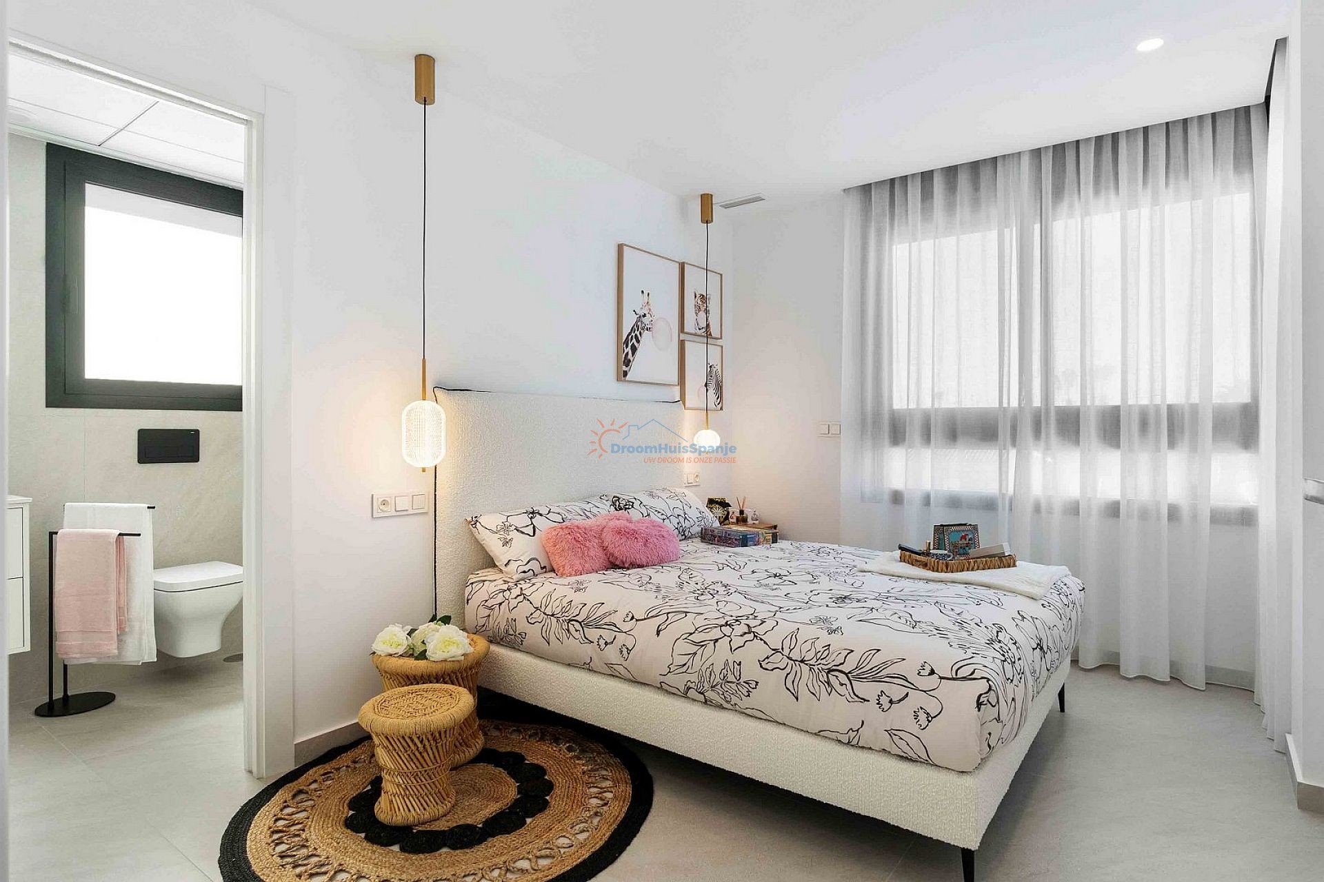 Fraai ontworpen villa met privé zwembad in Rojales - DroomHuisSpanje