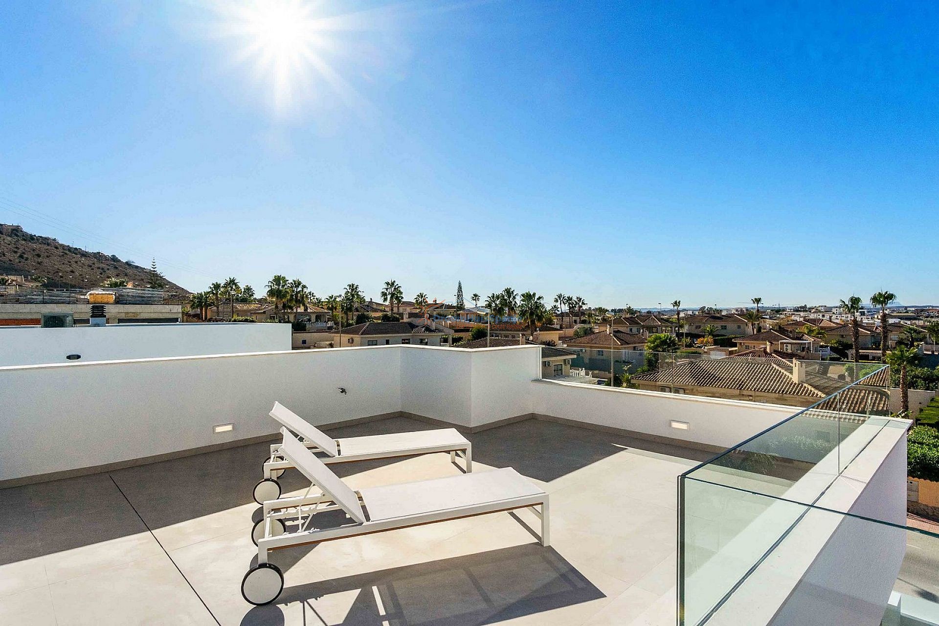 Fraai ontworpen villa met privé zwembad in Rojales - DroomHuisSpanje