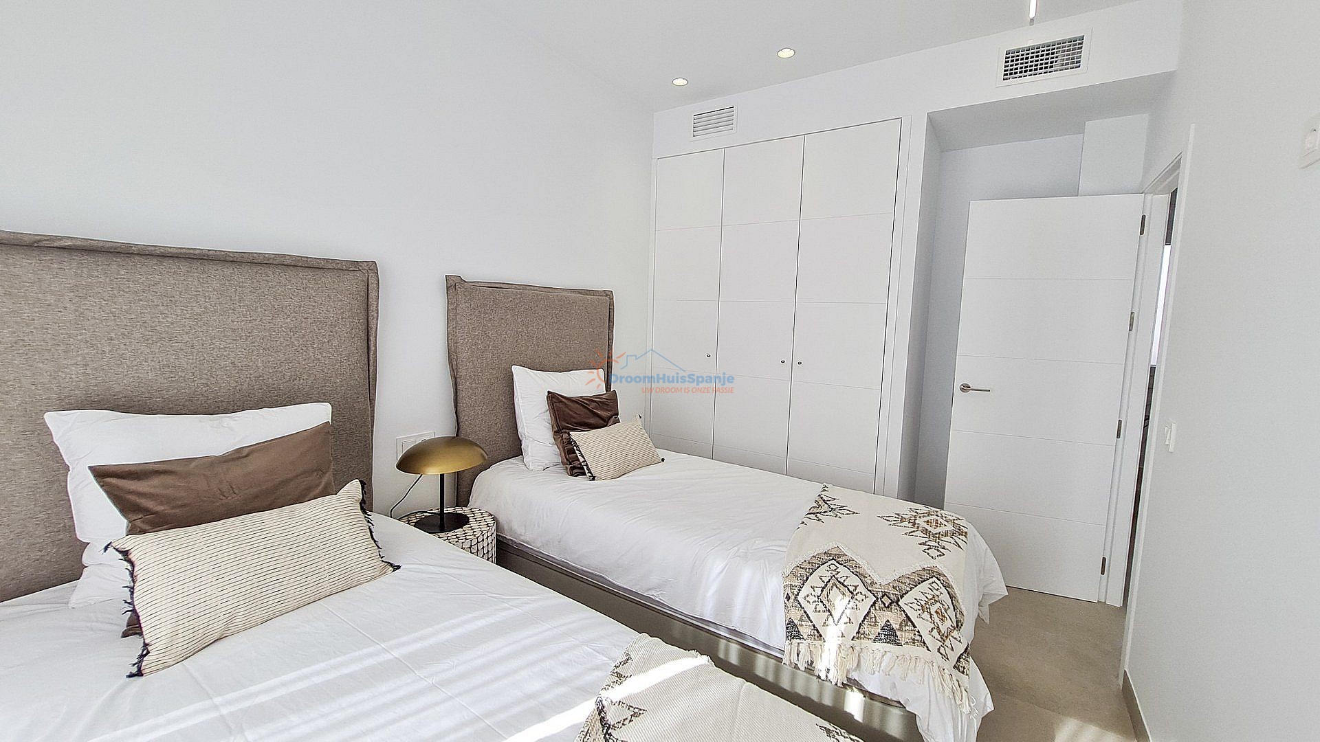 Adosado en San Pedro del Pinatar - Lo Pagan - Obra nueva - DroomHuisSpanje