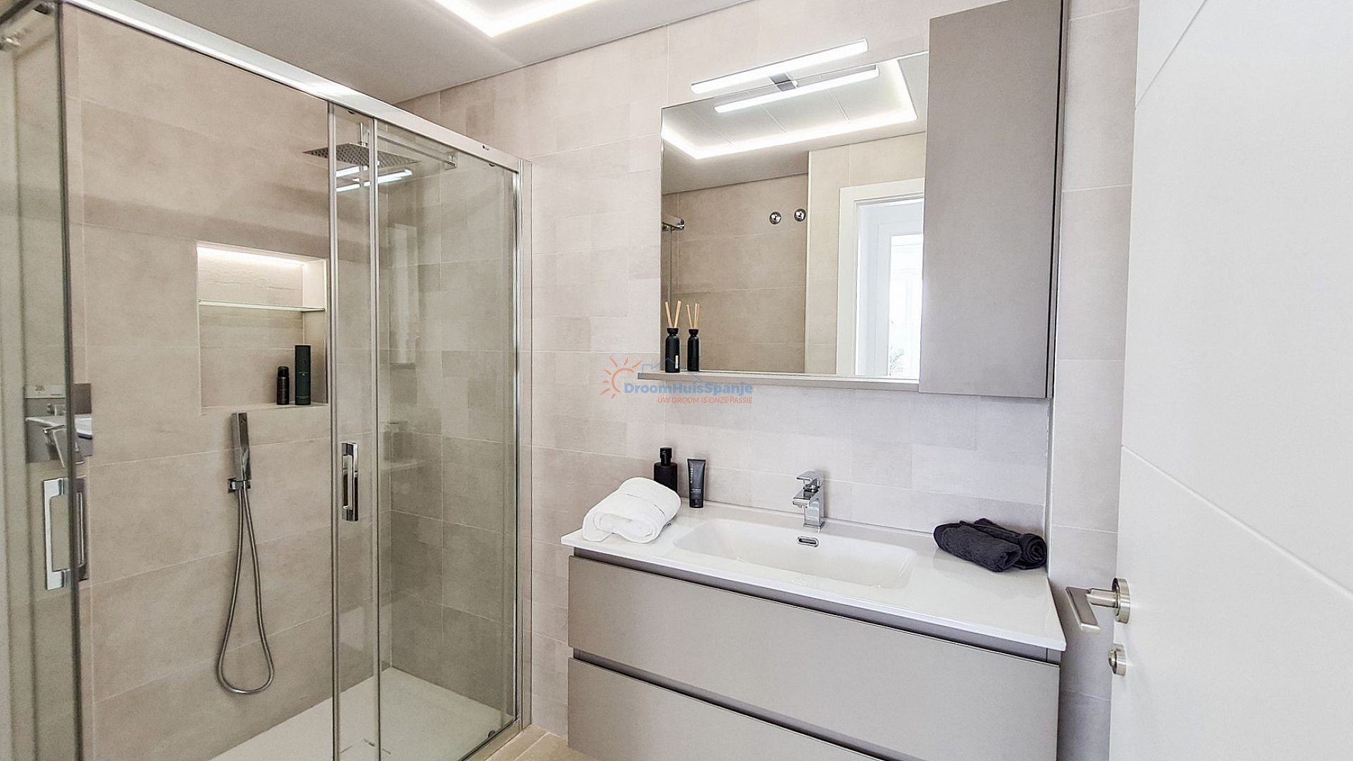 Adosado en San Pedro del Pinatar - Lo Pagan - Obra nueva - DroomHuisSpanje