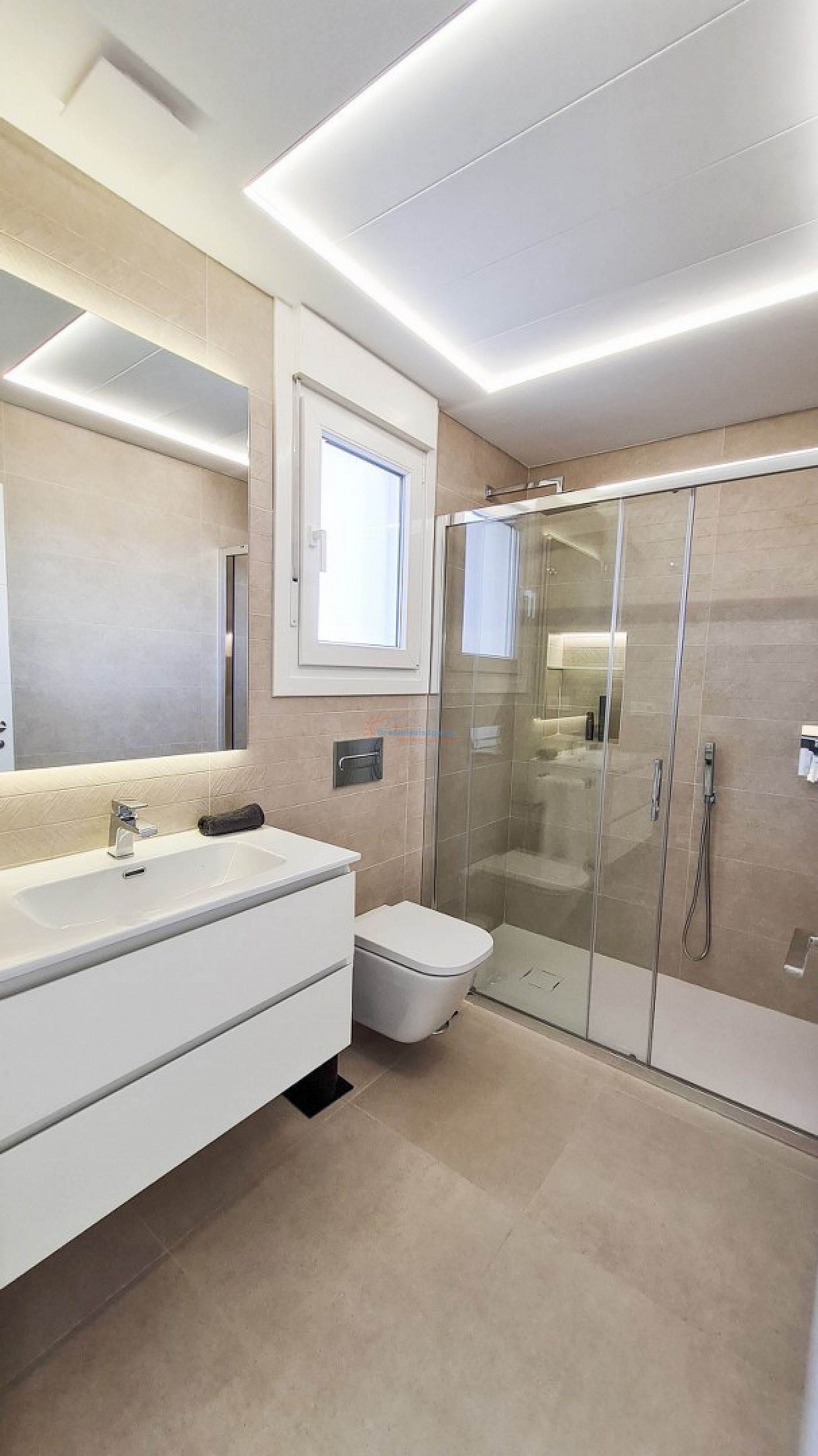 Adosado en San Pedro del Pinatar - Lo Pagan - Obra nueva - DroomHuisSpanje