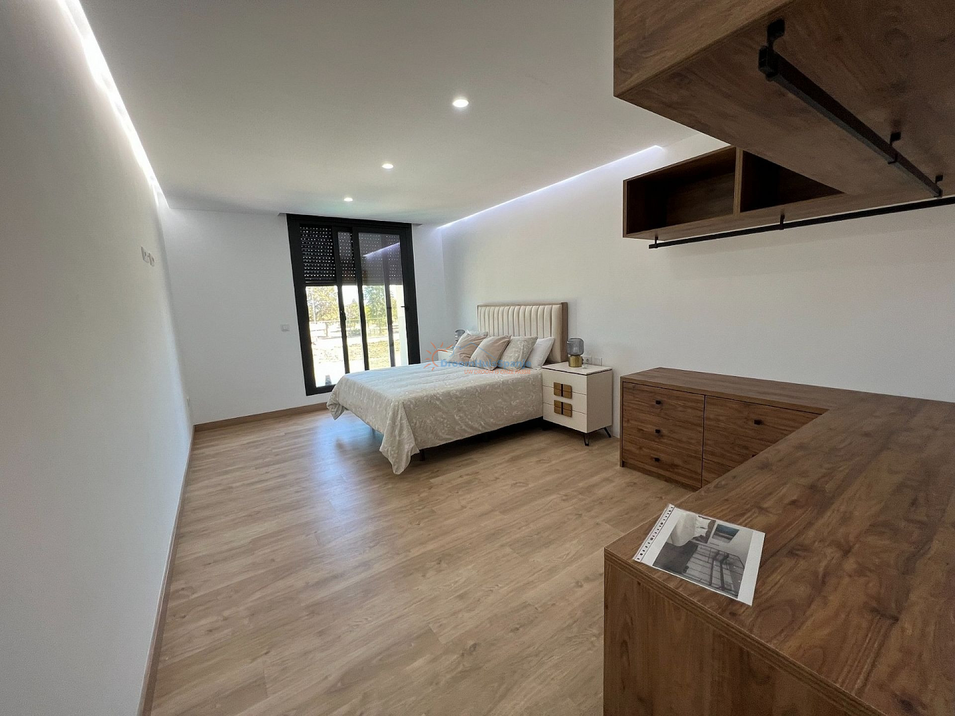 Moderne hoekwoning met eigen zwembad in Dolores - DroomHuisSpanje