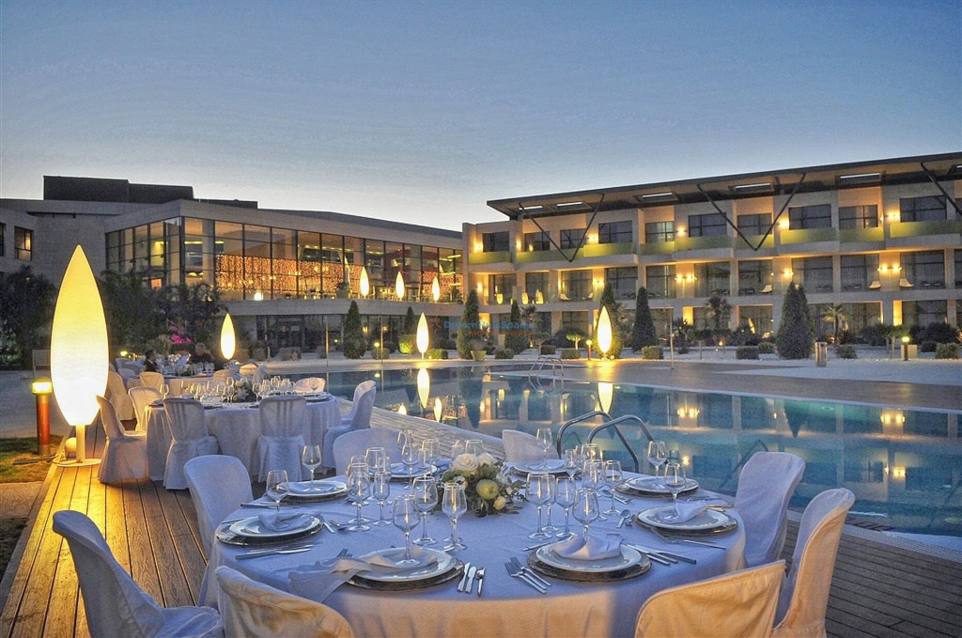 Adosado en La Finca Golf - Obra nueva - DroomHuisSpanje