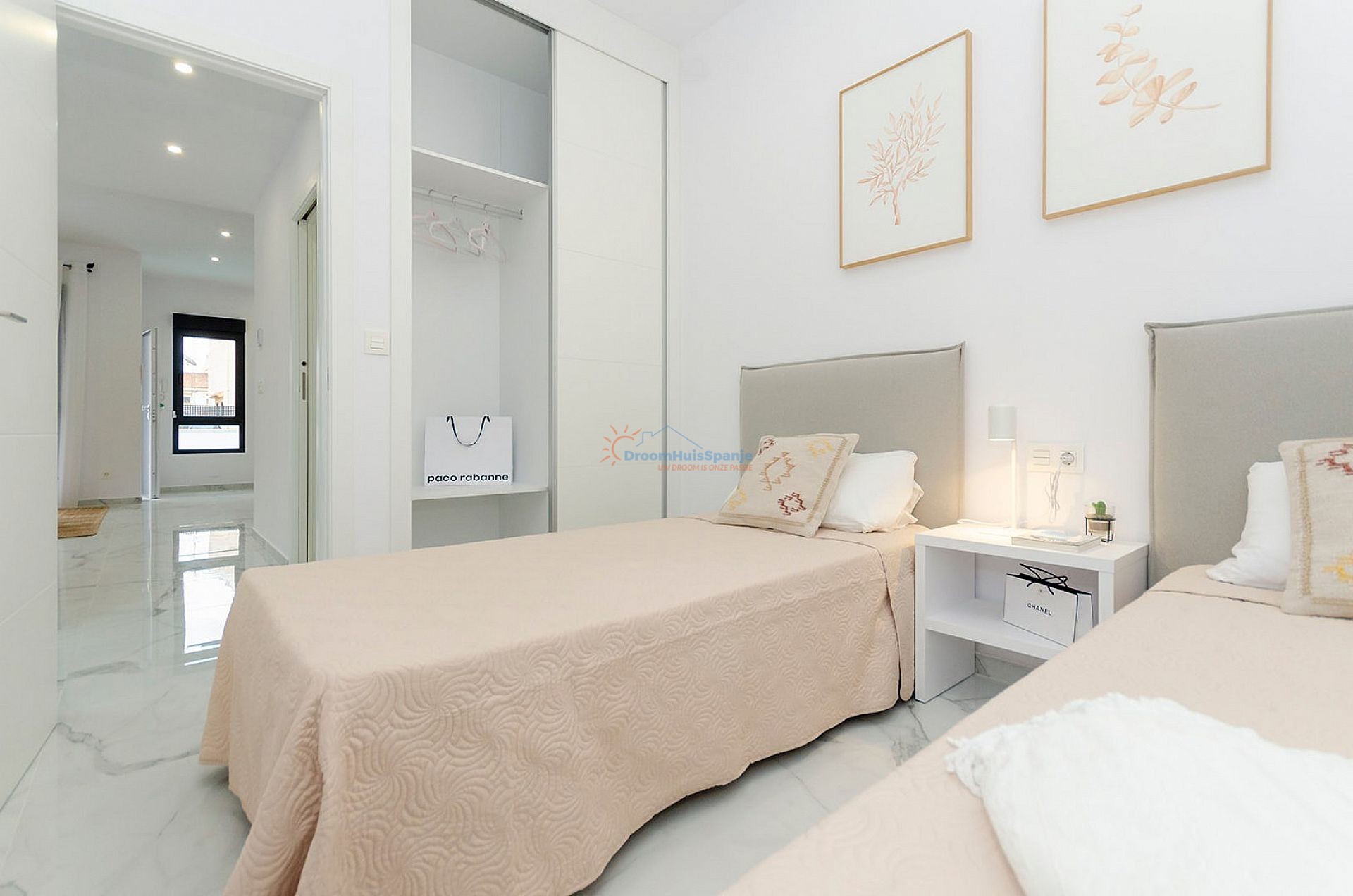 Chalet independiente en Torrevieja - Obra nueva - DroomHuisSpanje