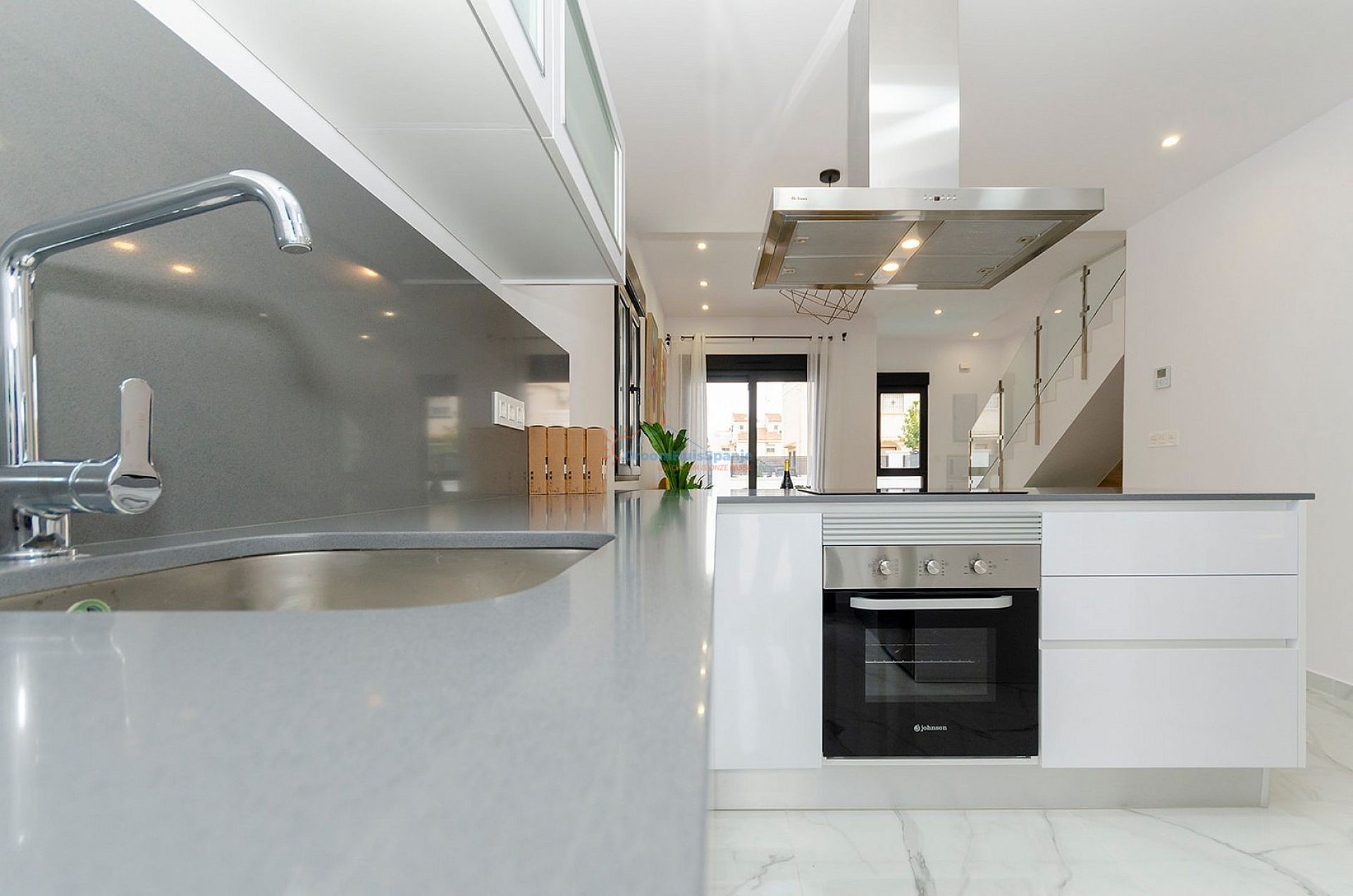 Chalet independiente en Torrevieja - Obra nueva - DroomHuisSpanje