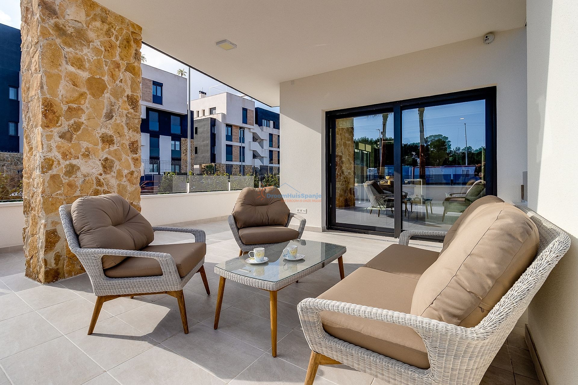 Begane grond appartement met ruim terras in Costa Blanca Zuid - DroomHuisSpanje