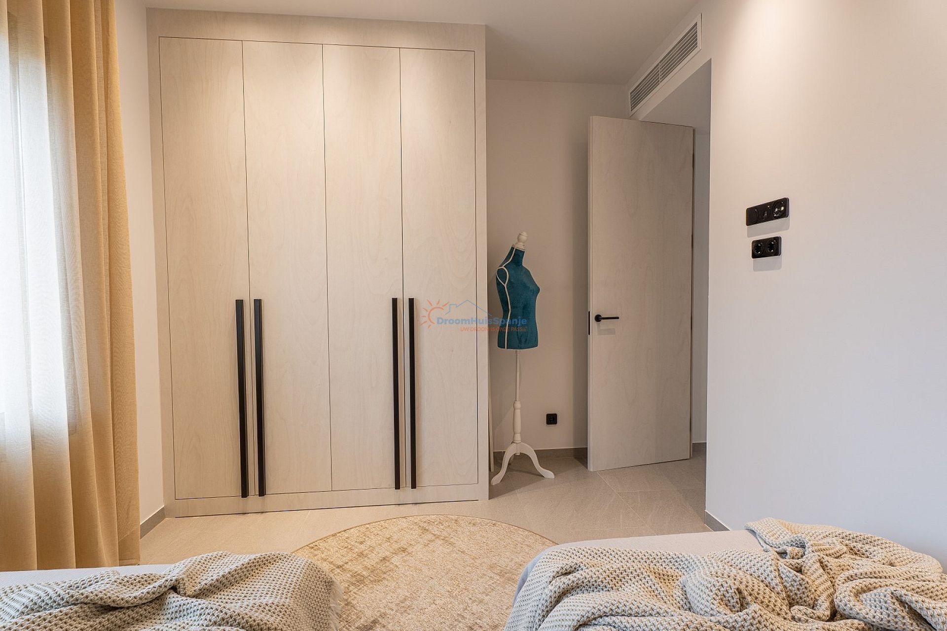 Chalet independiente en La Finca Golf - Obra nueva - DroomHuisSpanje