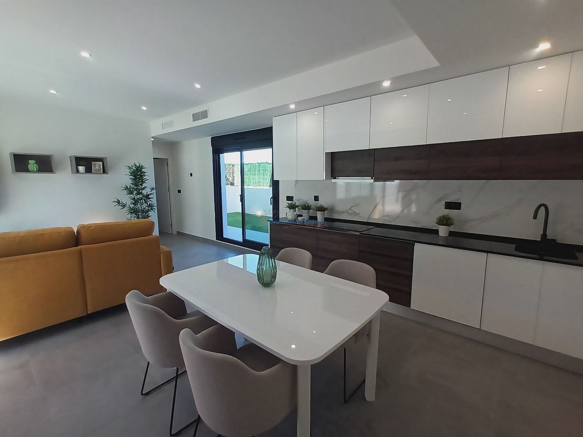 Moderne villa met privé solarium in de Costa Blanca Zuid - DroomHuisSpanje