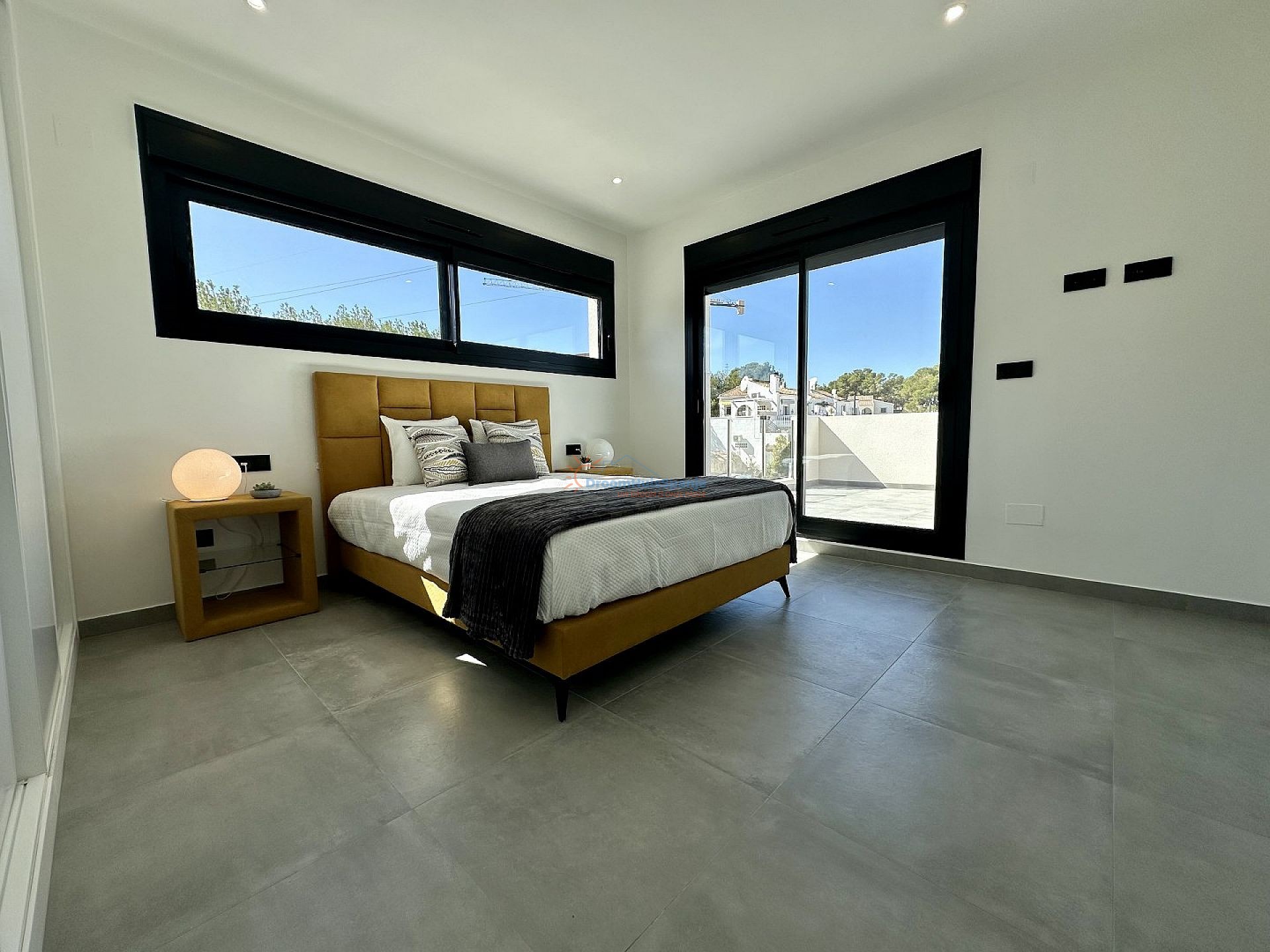 Moderne villa met privé solarium in de Costa Blanca Zuid - DroomHuisSpanje