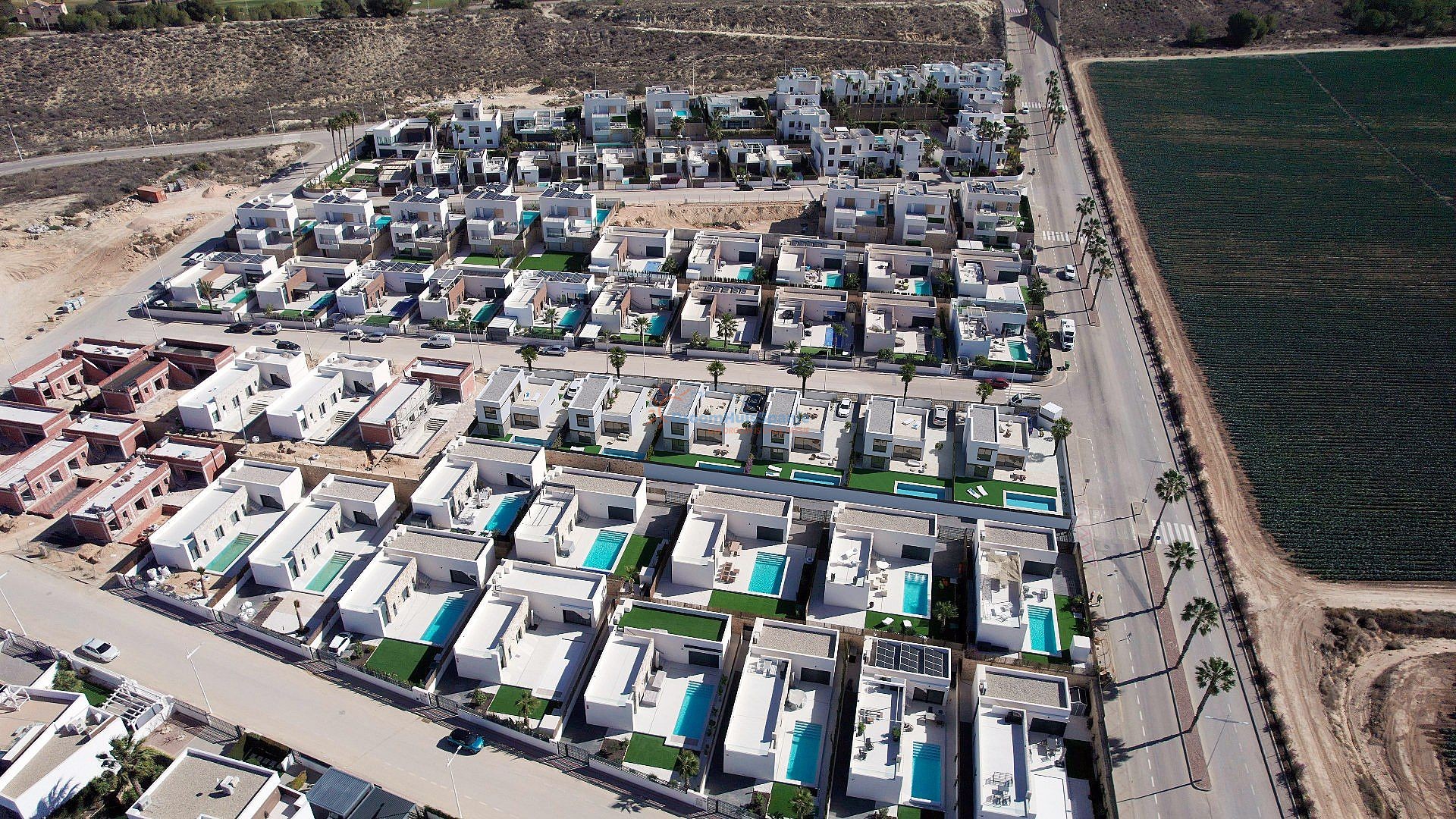 Chalet independiente en La Finca Golf - Obra nueva - DroomHuisSpanje