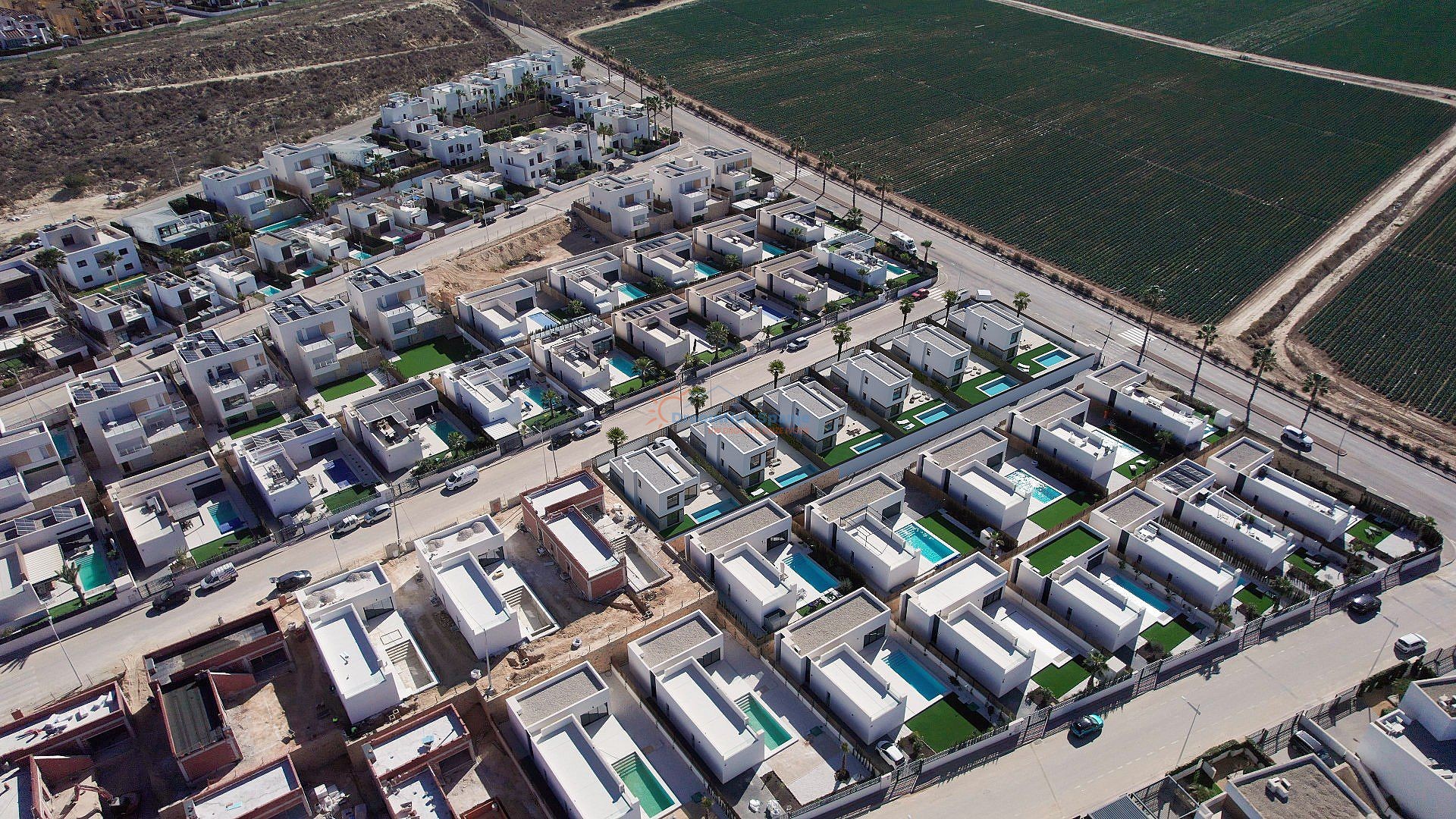 Chalet independiente en La Finca Golf - Obra nueva - DroomHuisSpanje