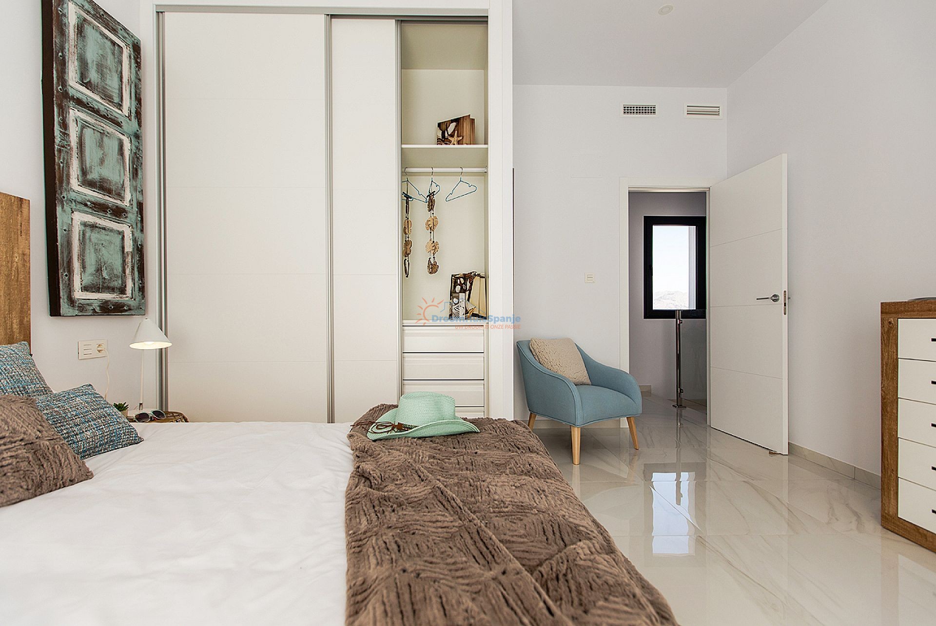 Chalet independiente con piscina privada y  garaje - DroomHuisSpanje