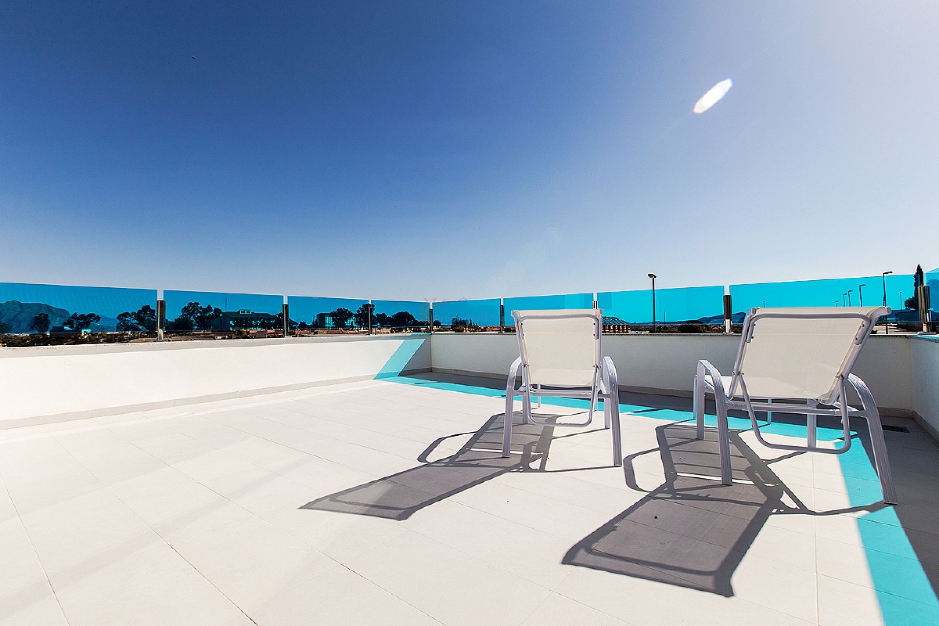 Chalet independiente con piscina privada y  garaje - DroomHuisSpanje