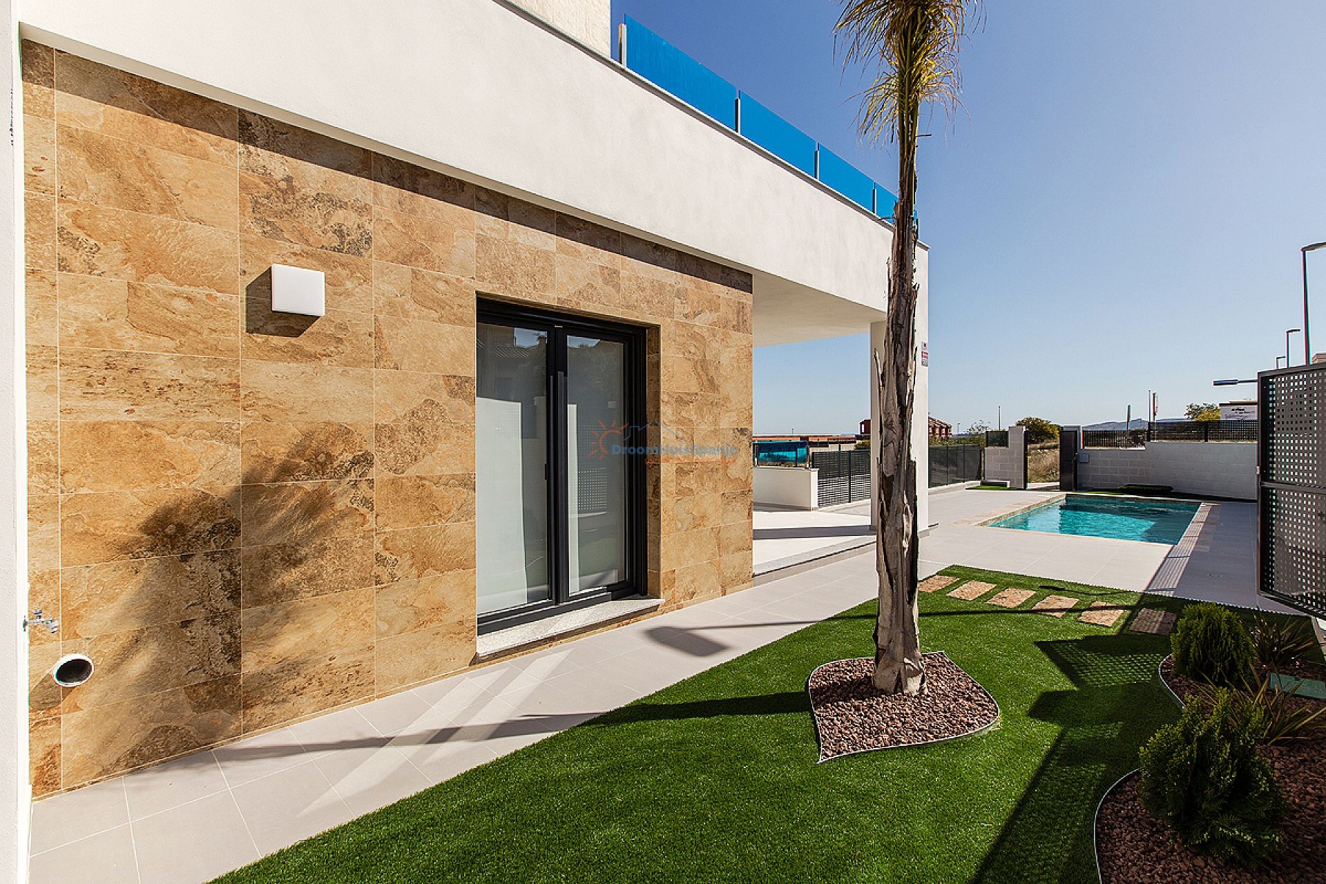 Chalet independiente con piscina privada y  garaje - DroomHuisSpanje