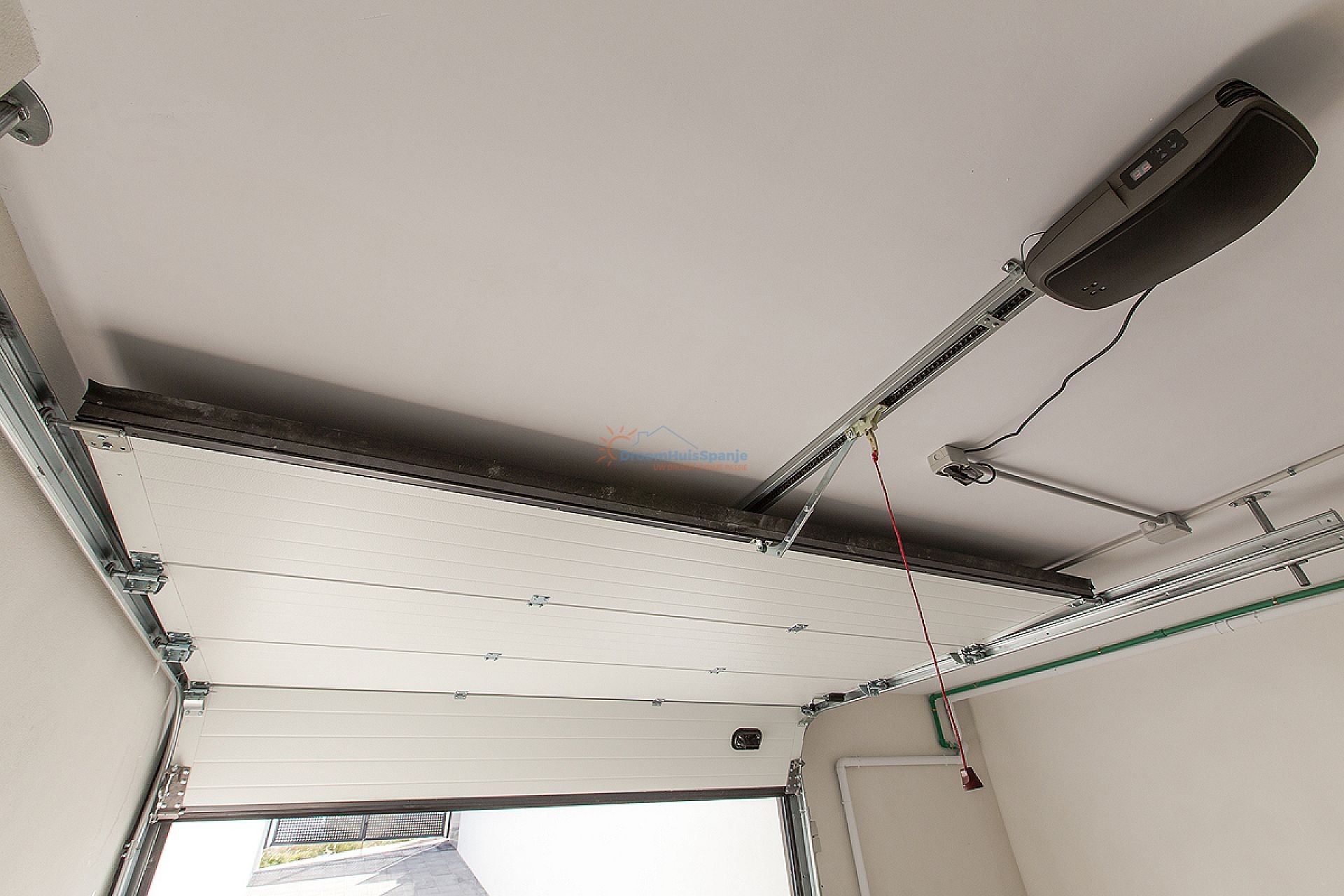 Chalet independiente con piscina privada y  garaje - DroomHuisSpanje