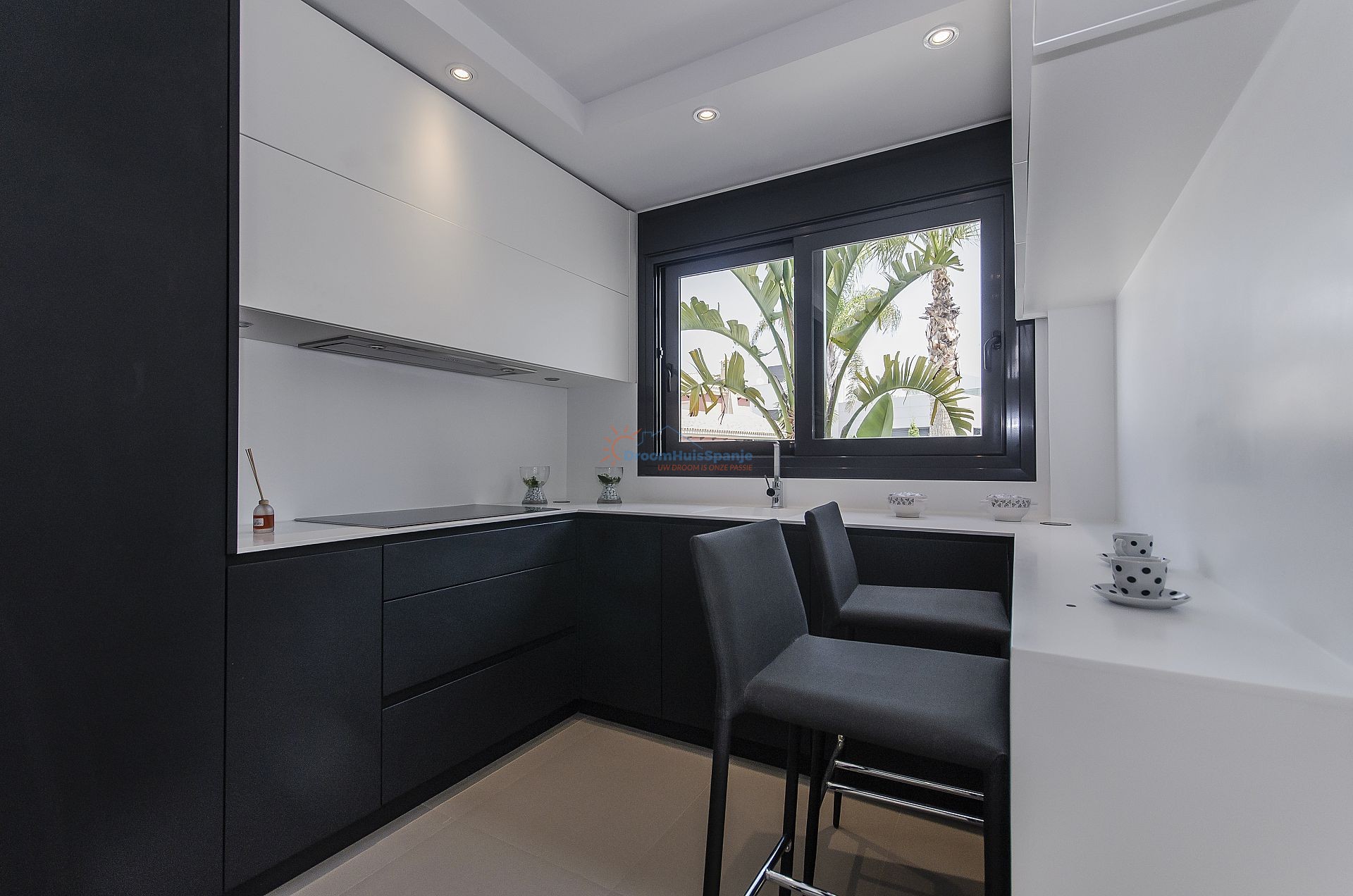 Villa de lujo con piscina privada con vistas panorámicas al mar - DroomHuisSpanje