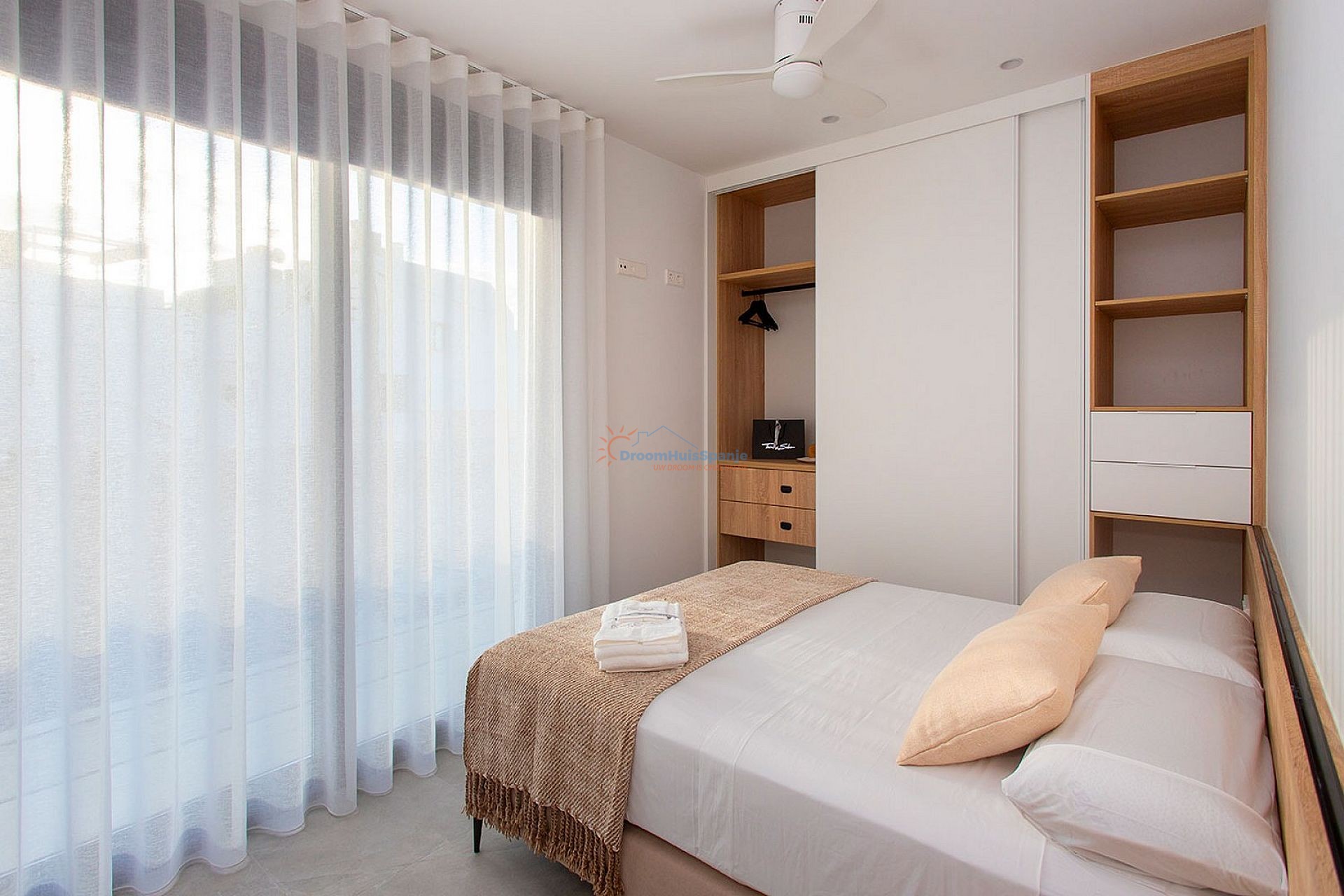 Geschakelde villa op 400m van het het strand in Torre de la Horadada - DroomHuisSpanje