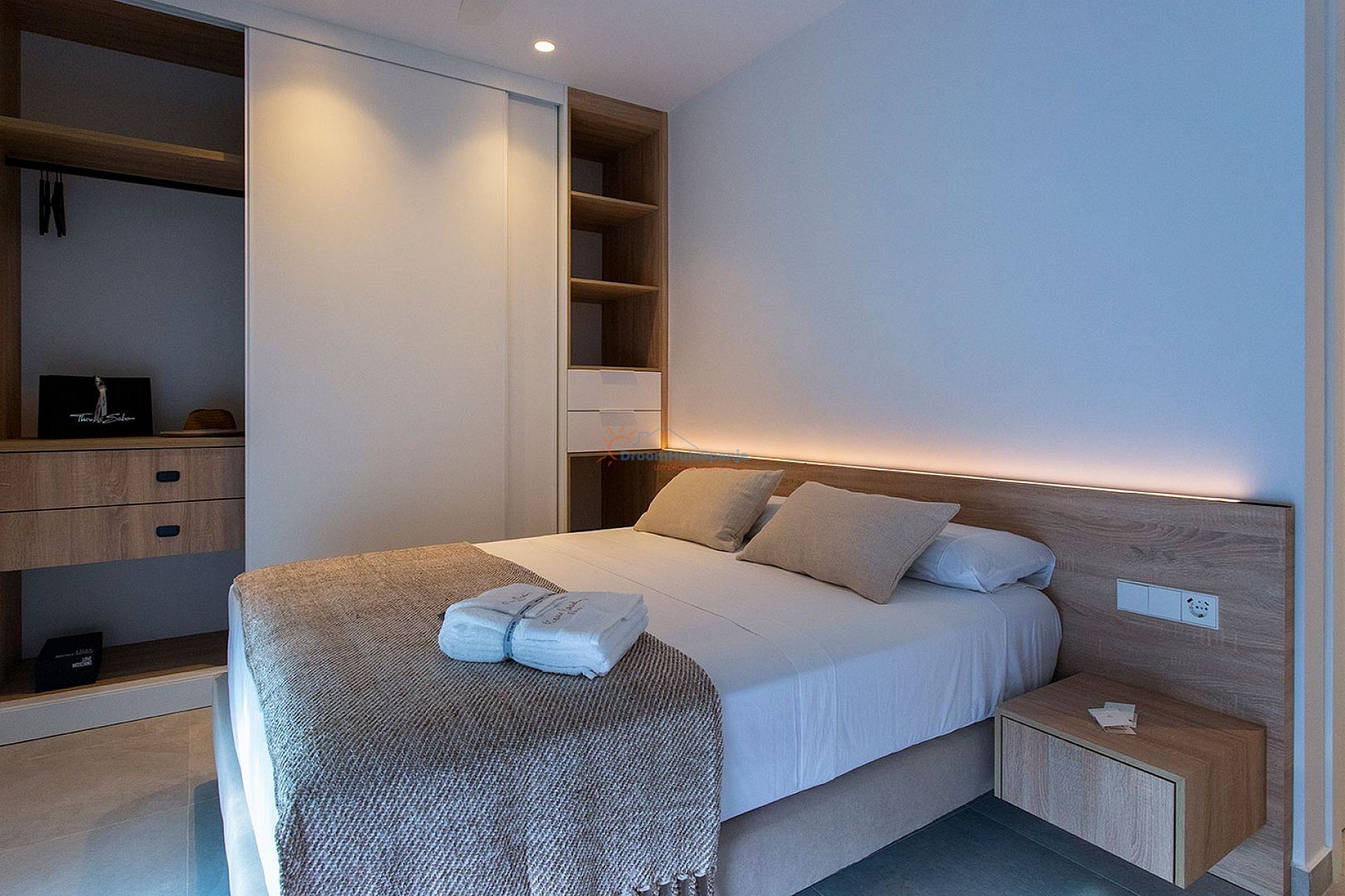 Geschakelde villa op 400m van het het strand in Torre de la Horadada - DroomHuisSpanje