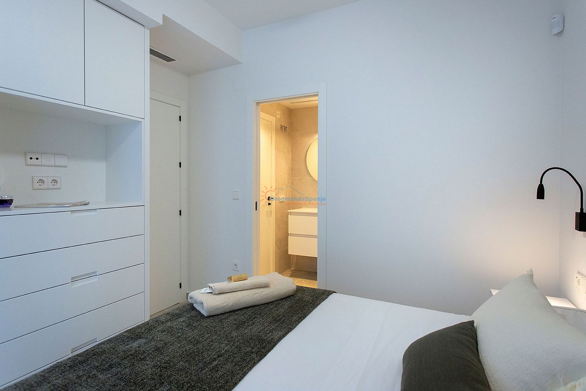 Geschakelde villa op 400m van het het strand in Torre de la Horadada - DroomHuisSpanje