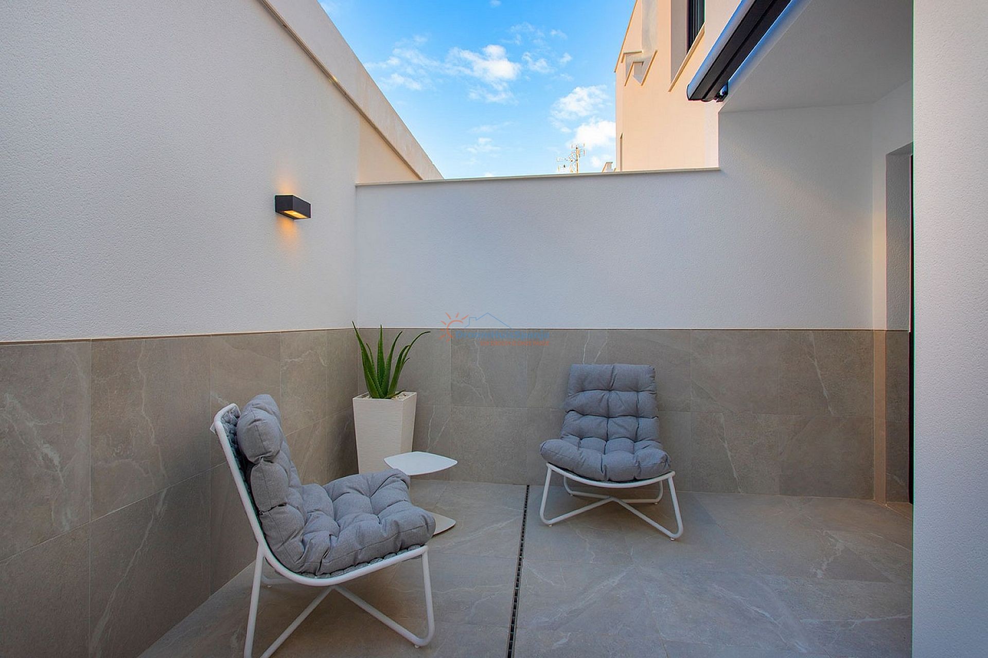 Geschakelde villa op 400m van het het strand in Torre de la Horadada - DroomHuisSpanje