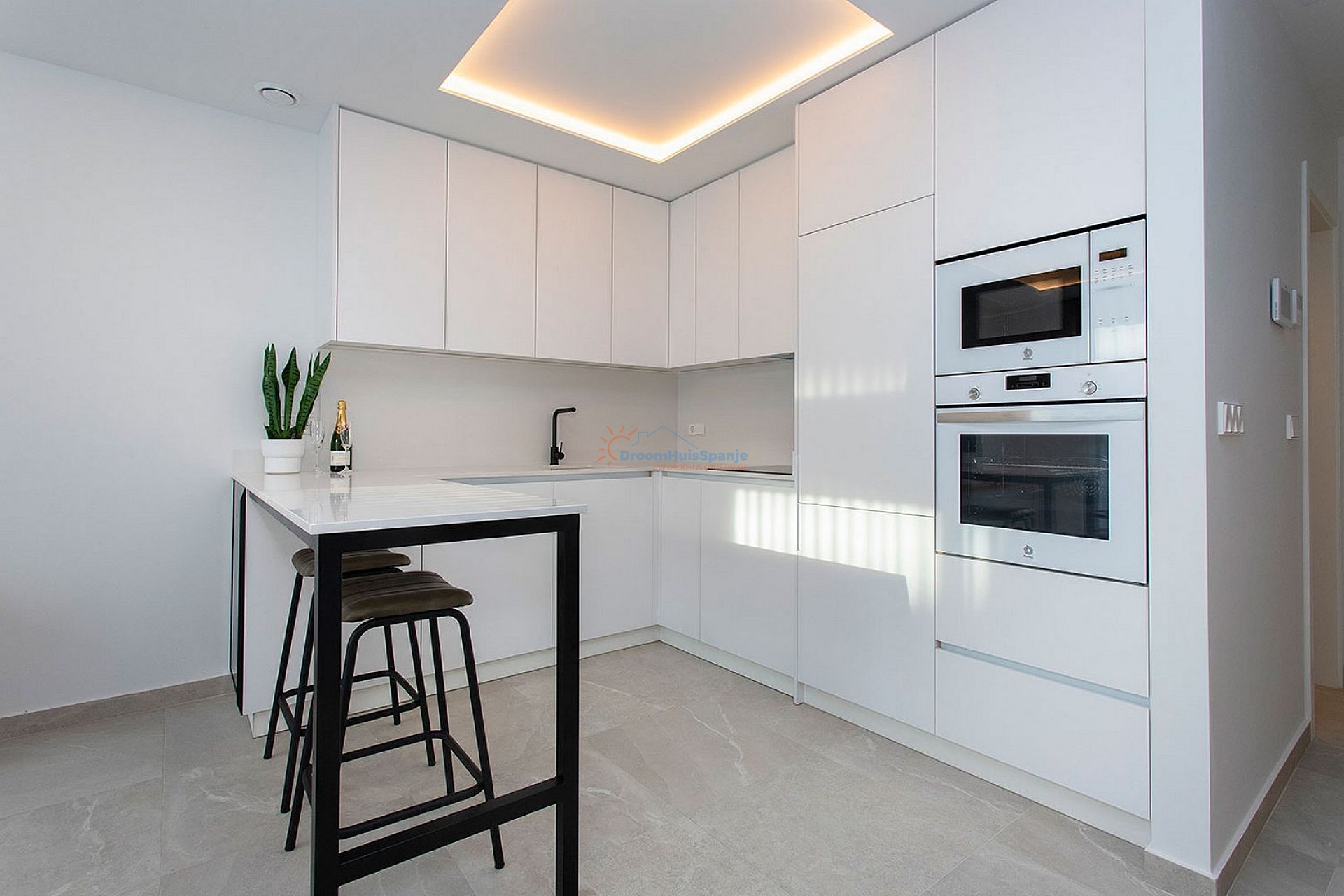 Geschakelde villa op 400m van het het strand in Torre de la Horadada - DroomHuisSpanje