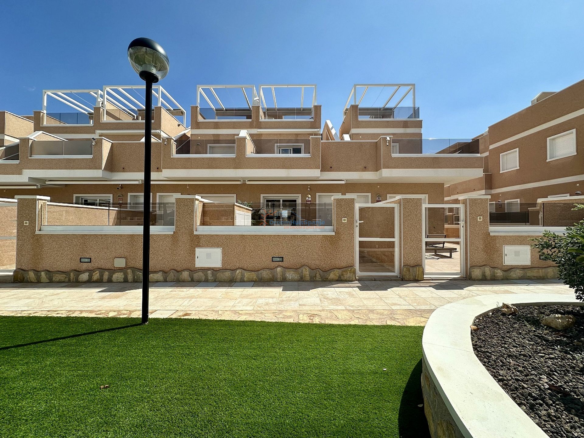 Adosado en Torre de la Horadada -  - DroomHuisSpanje