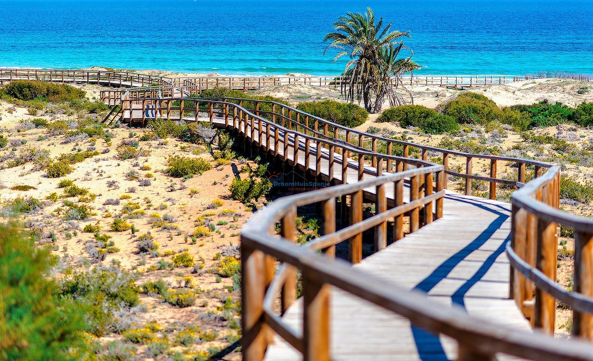 Vrijstaande villa te koop in Gran Alcant, Costa Blanca - DroomHuisSpanje