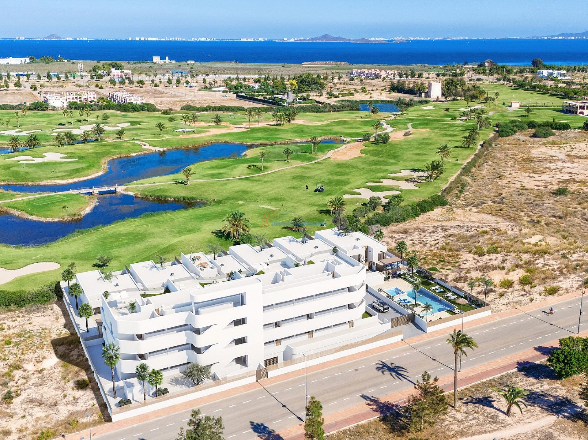 Appartement op eerste verdieping direct aan Serena Golf - DroomHuisSpanje