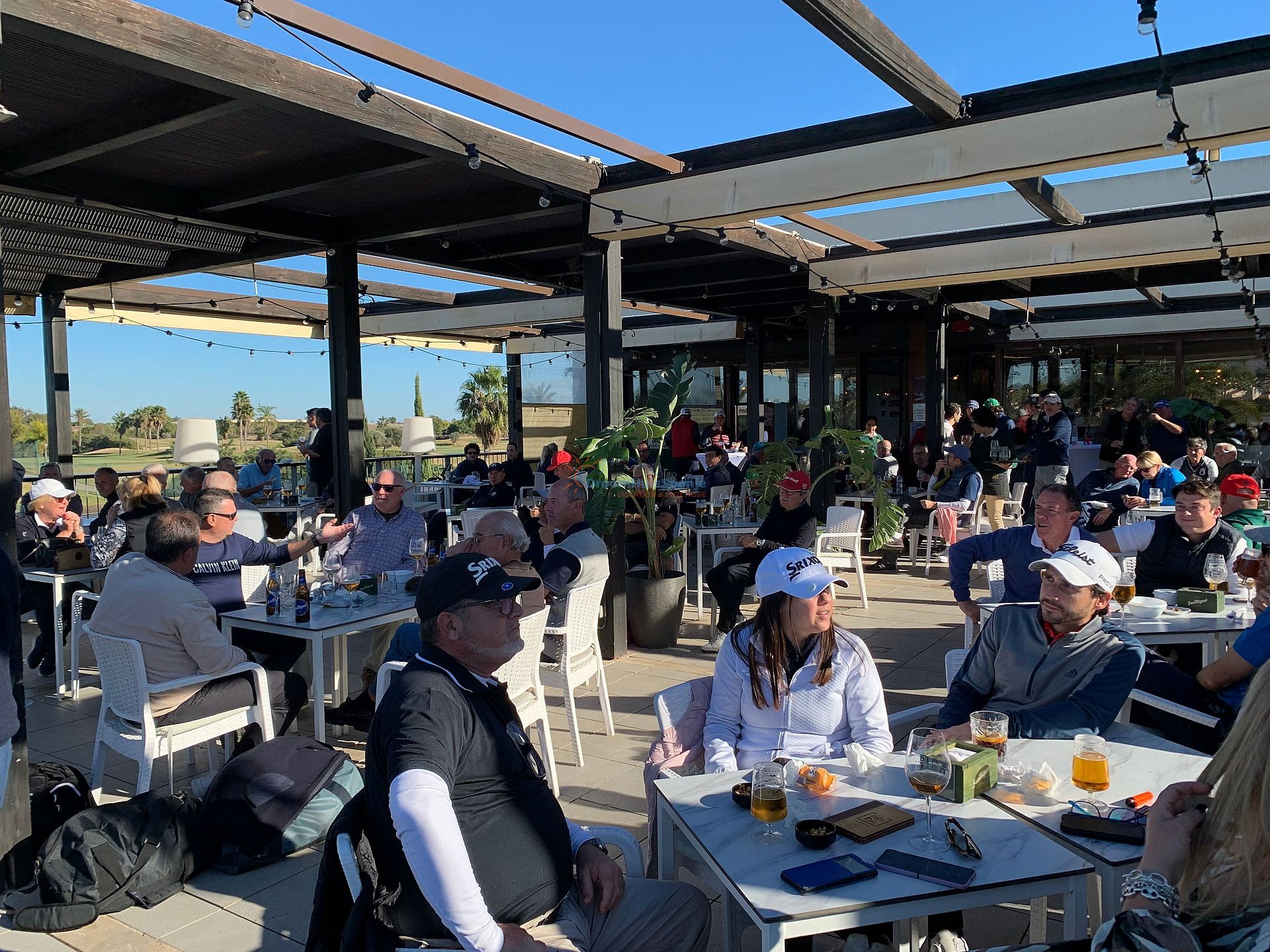 Gelijkvloers 3 slaapkamer appartement op Roda Golf, Murcia - DroomHuisSpanje