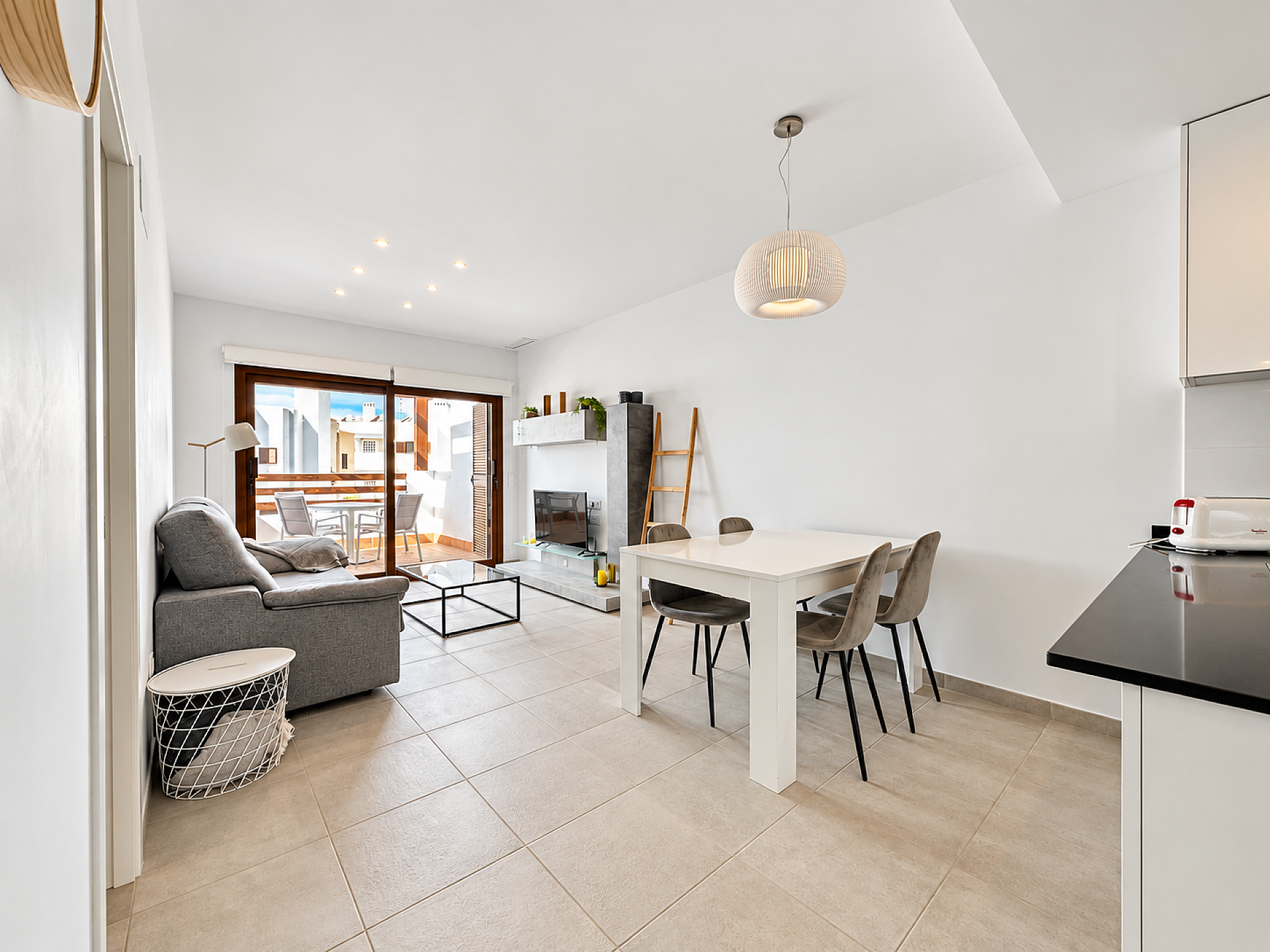 Instapklaar !!!  Penthouse met privé solarium in Mar de Pulpi - DroomHuisSpanje
