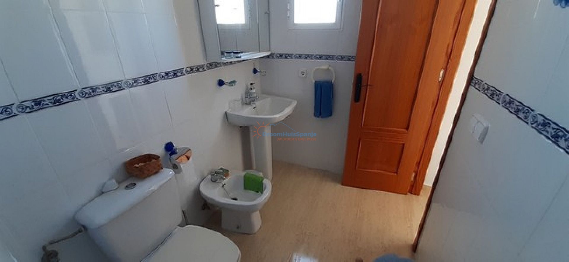 Droomvilla op een ruim perceel met eigen zwembad  - DroomHuisSpanje