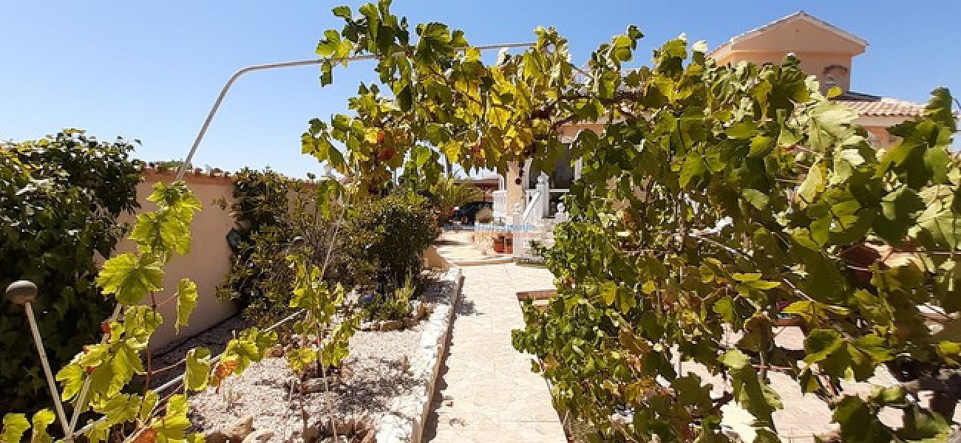 Droomvilla op een ruim perceel met eigen zwembad  - DroomHuisSpanje