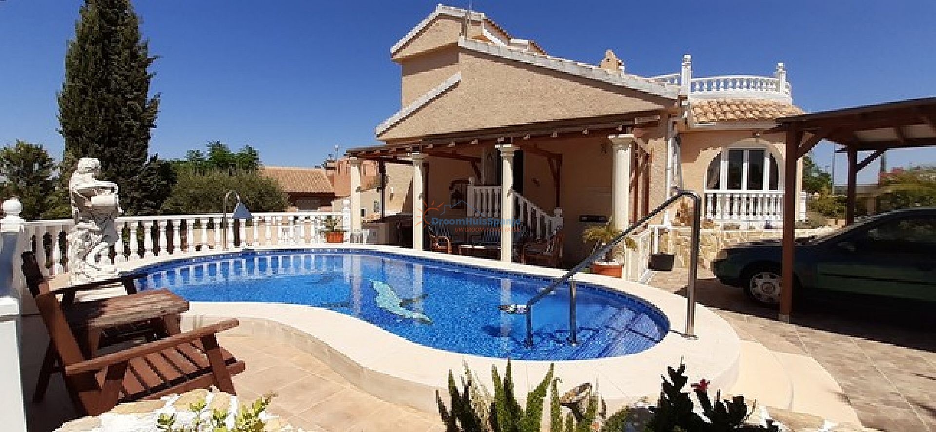Droomvilla op een ruim perceel met eigen zwembad  - DroomHuisSpanje