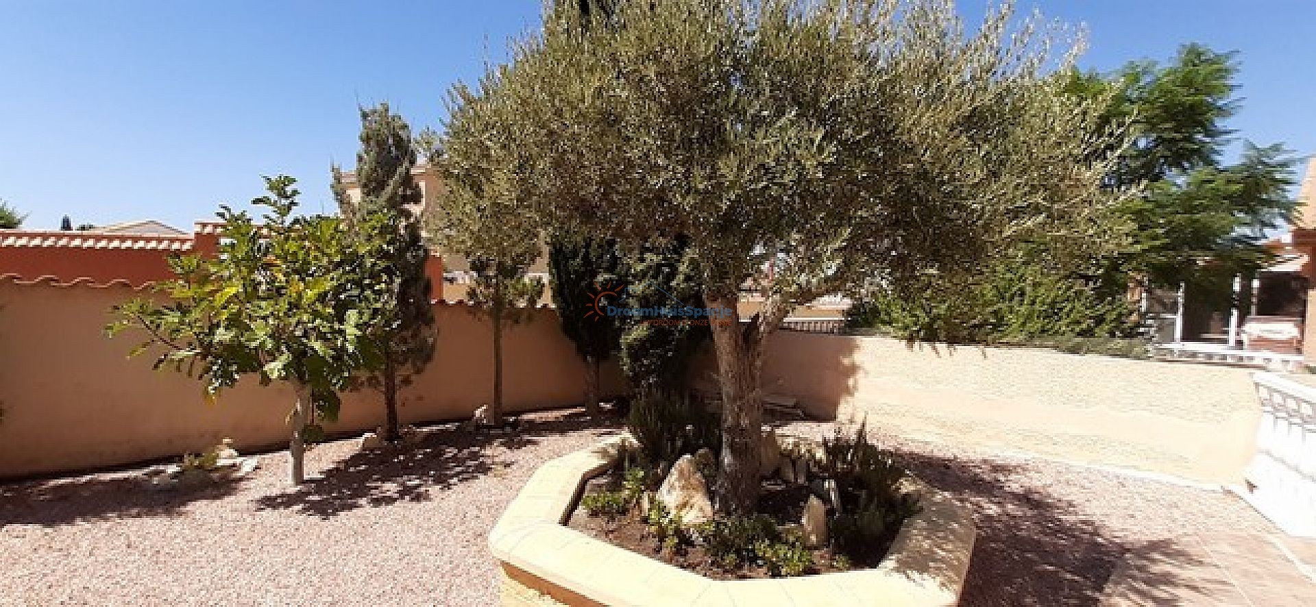 Droomvilla op een ruim perceel met eigen zwembad  - DroomHuisSpanje