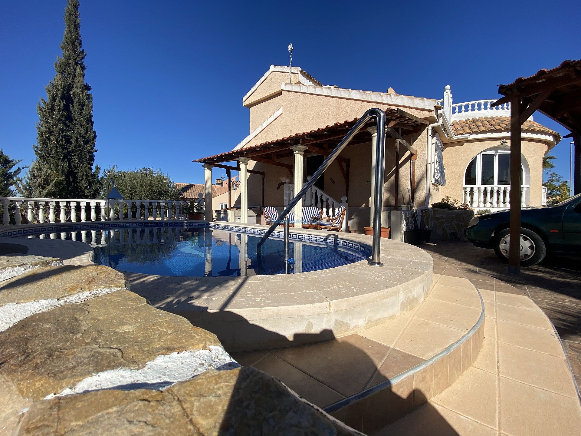 Droomvilla op een ruim perceel met eigen zwembad  - DroomHuisSpanje