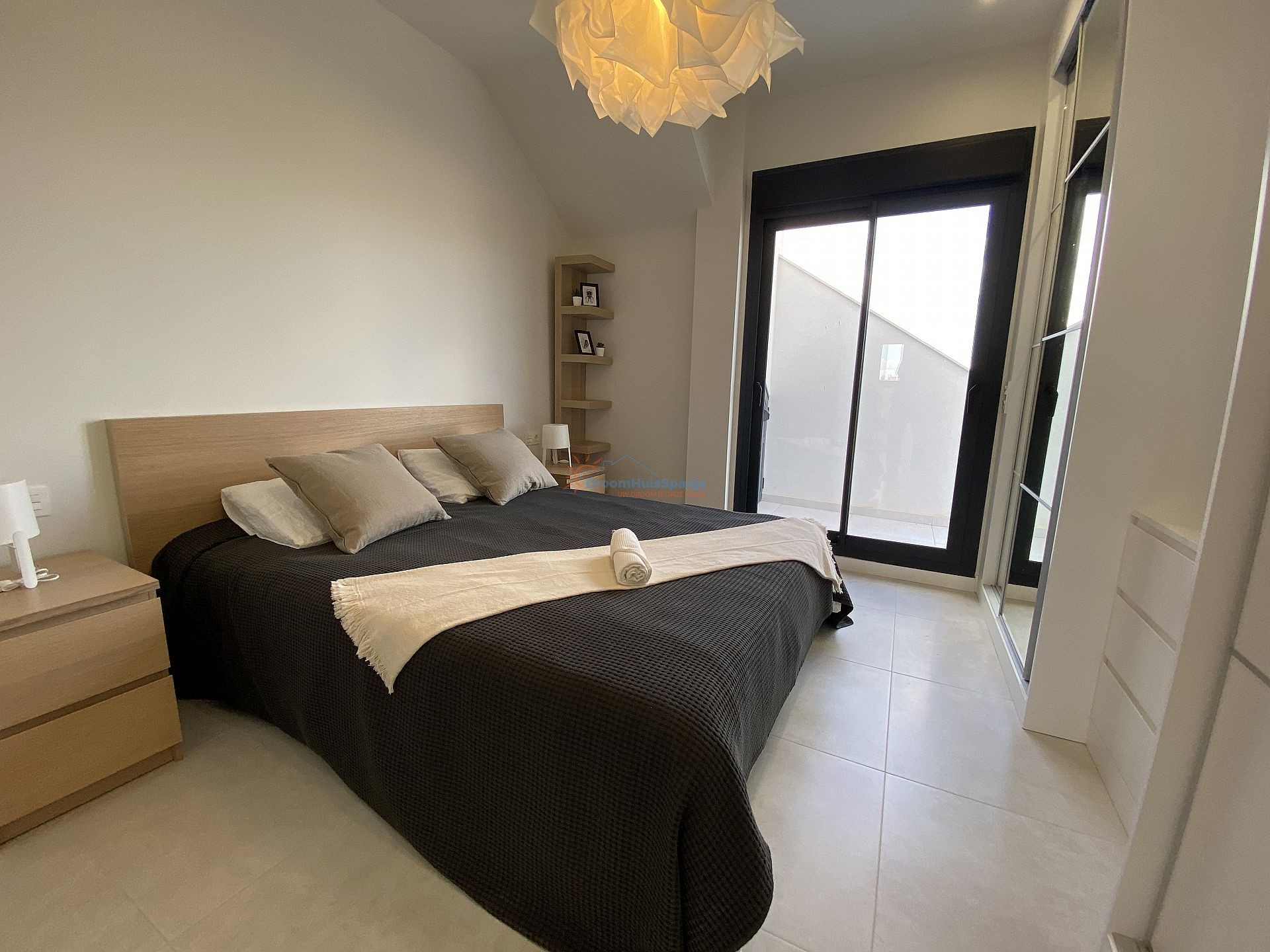 Modern ground floor apartment on first line golf - DroomHuisSpanje