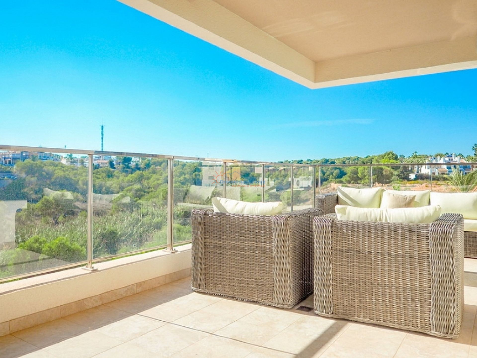 Spectaculair penthouse met ruim privé solarium - DroomHuisSpanje